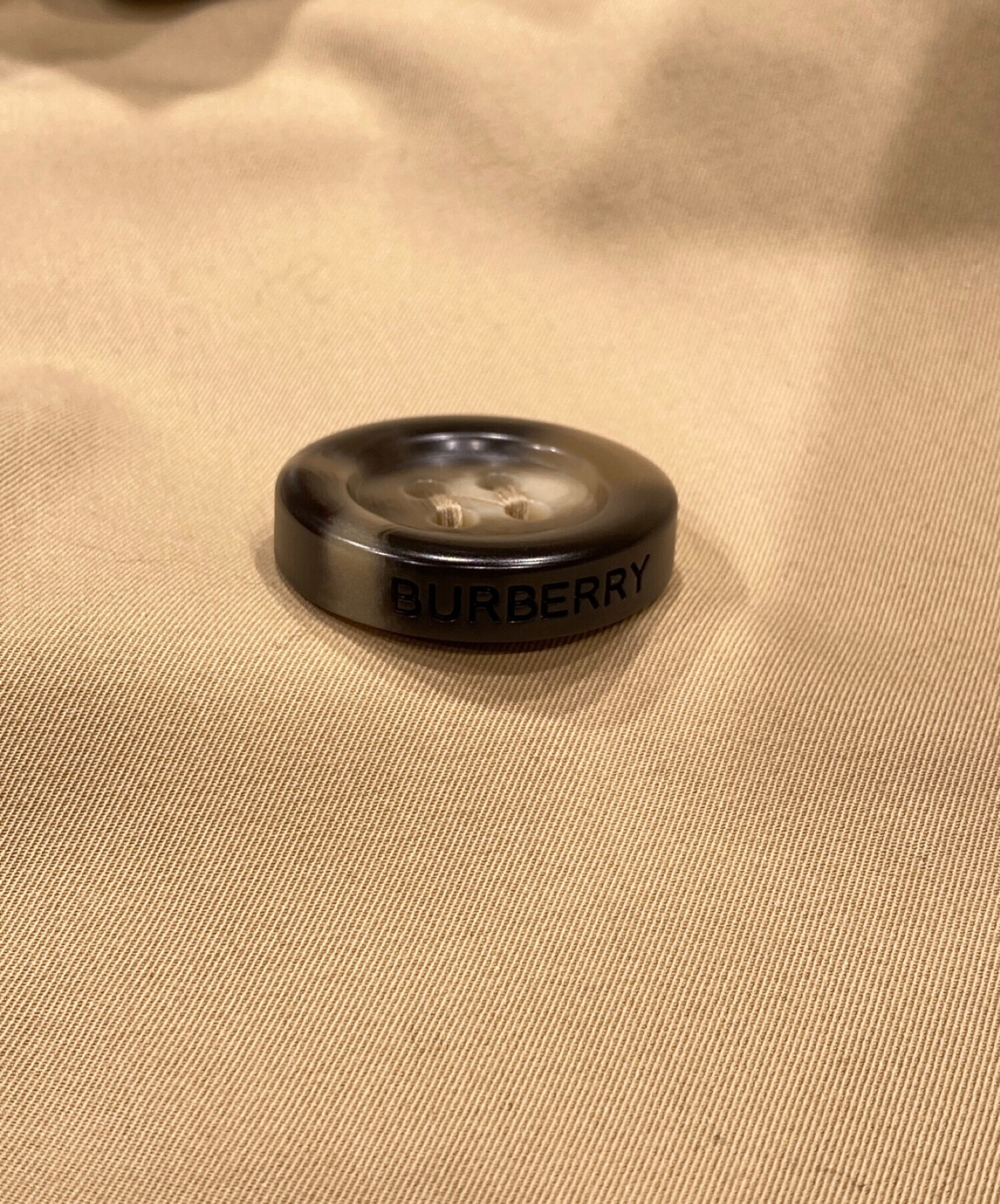 中古・古着通販】BURBERRY (バーバリー) ポンチョ ベージュ サイズ:L