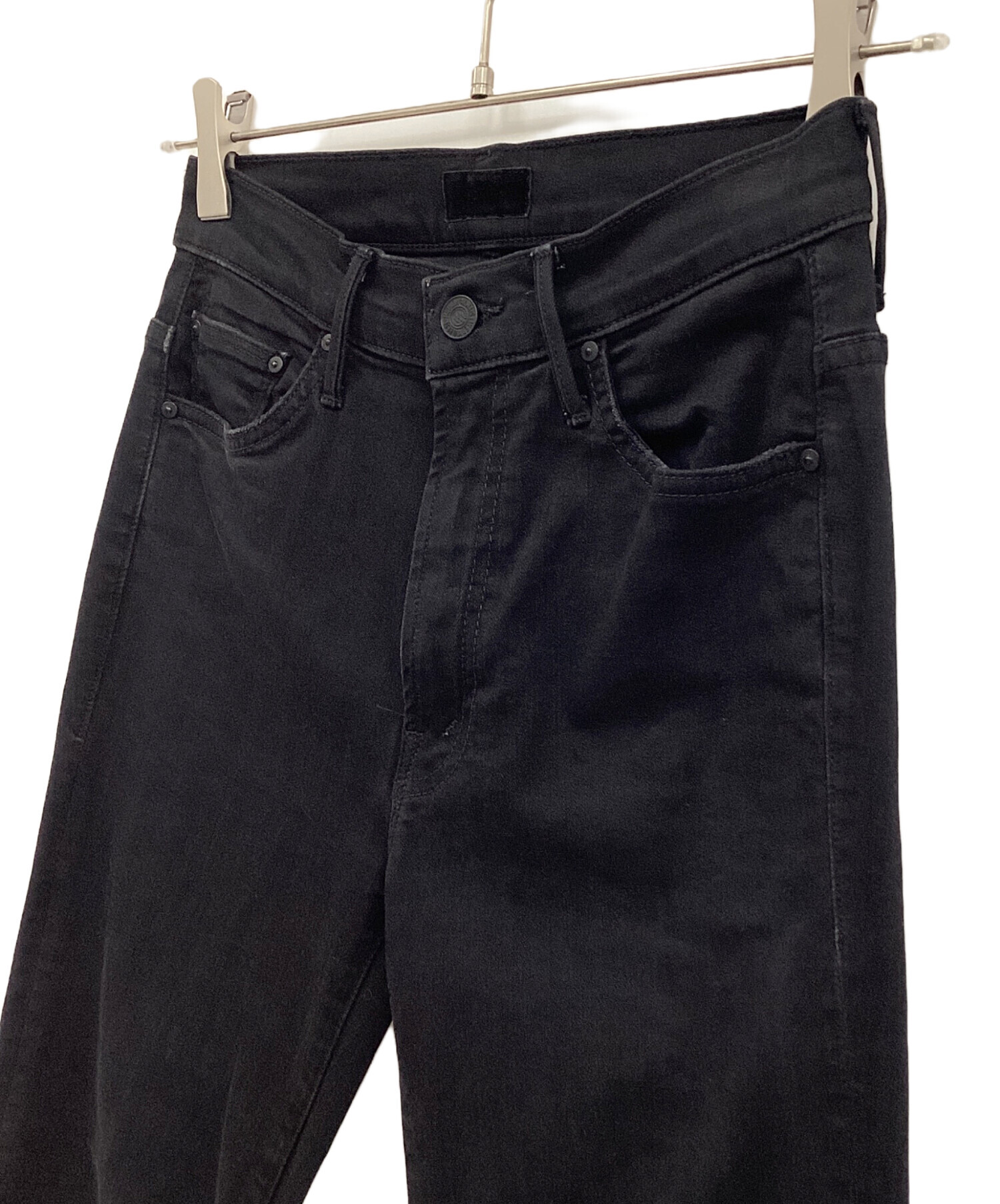 新品未使用✨MOTHER マザー　BLACK INSIDER CROP 26 中古・古着通販】mother (マザー) INSIDER CROP STEP FRAYデニムパンツ