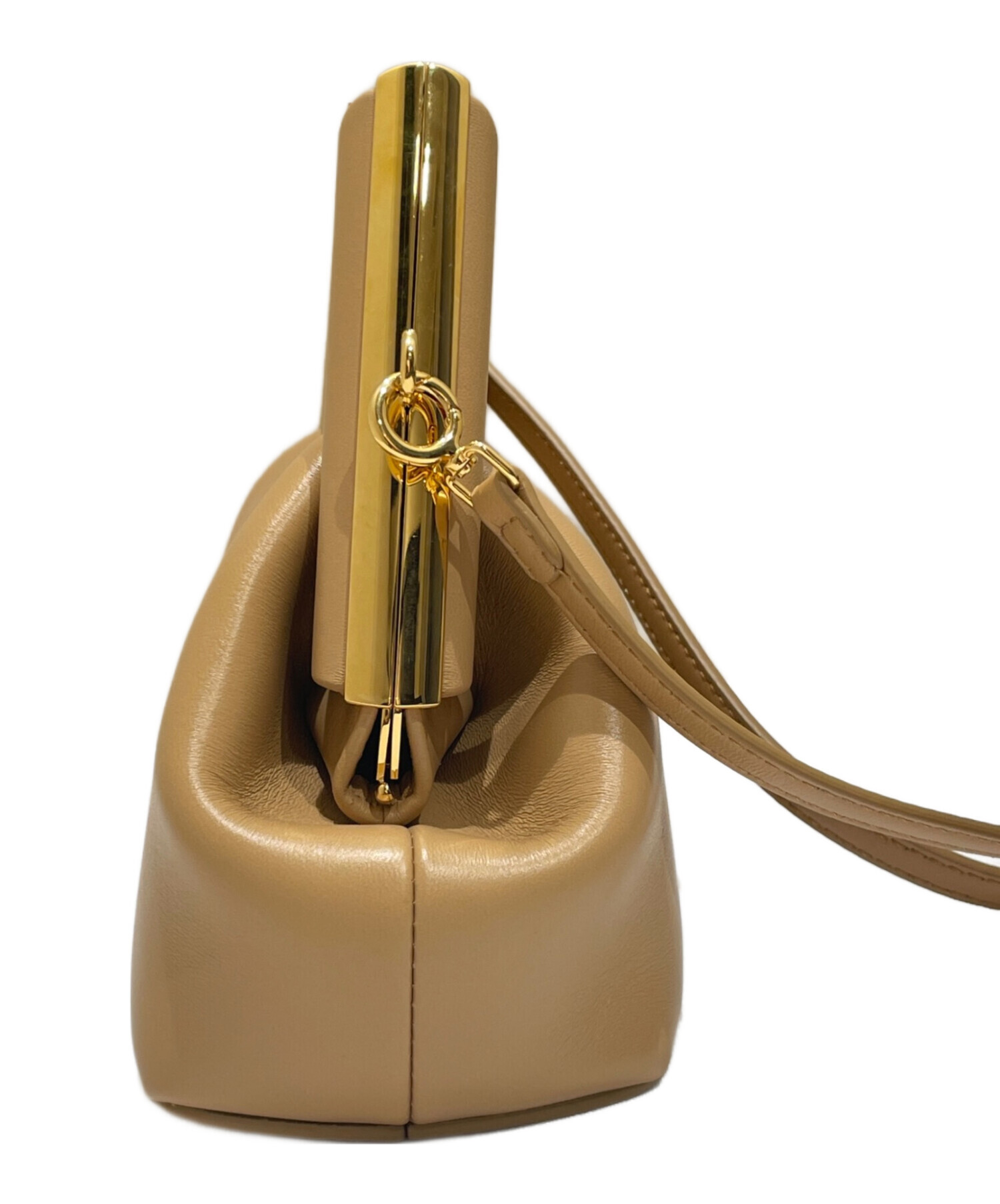 【X'masセール★30%OFF】フェンディ FENDI ポーチペカン ベージュ×ブラック×ゴールド レディース 中古 中古・古着通販】FENDI (フェンディ) ファースト スモール ベージュ