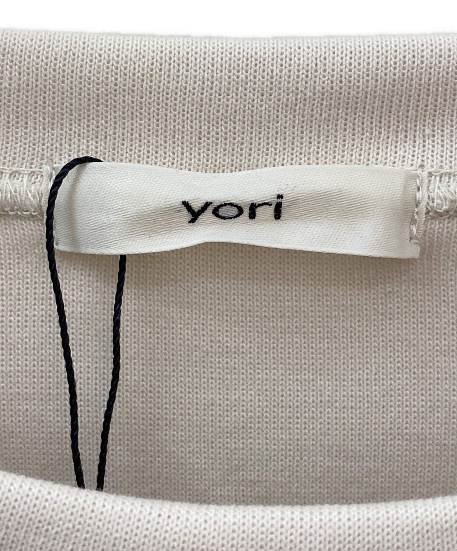 新品　未使用　yori チャンキーヘムラウンドTee 中古・古着通販】YORI (ヨリ) チャンキーヘムラウンドTee オフホワイト
