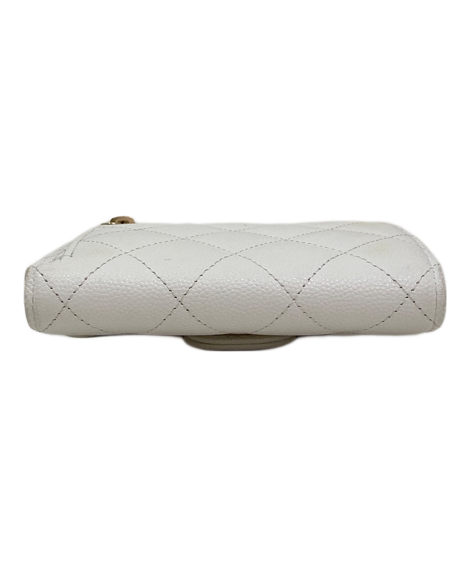 中古・古着通販】CHANEL (シャネル) マトラッセ3つ折り財布 ホワイト 