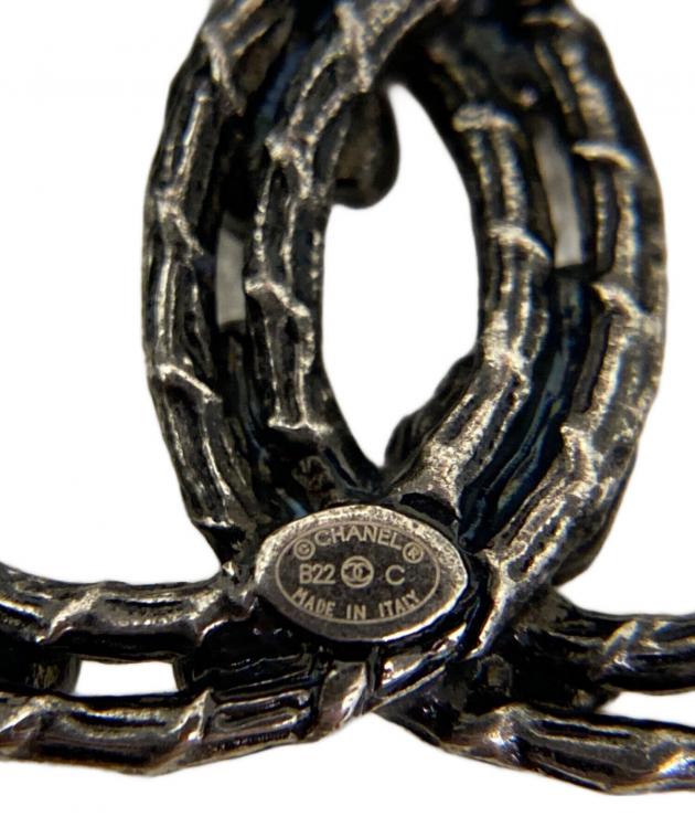 中古　美品　CHANEL シャネル　黒　白　カメリア　ブローチ 楽天市場】CHANEL シャネル カメリア コサージュ ピンブローチ レザー