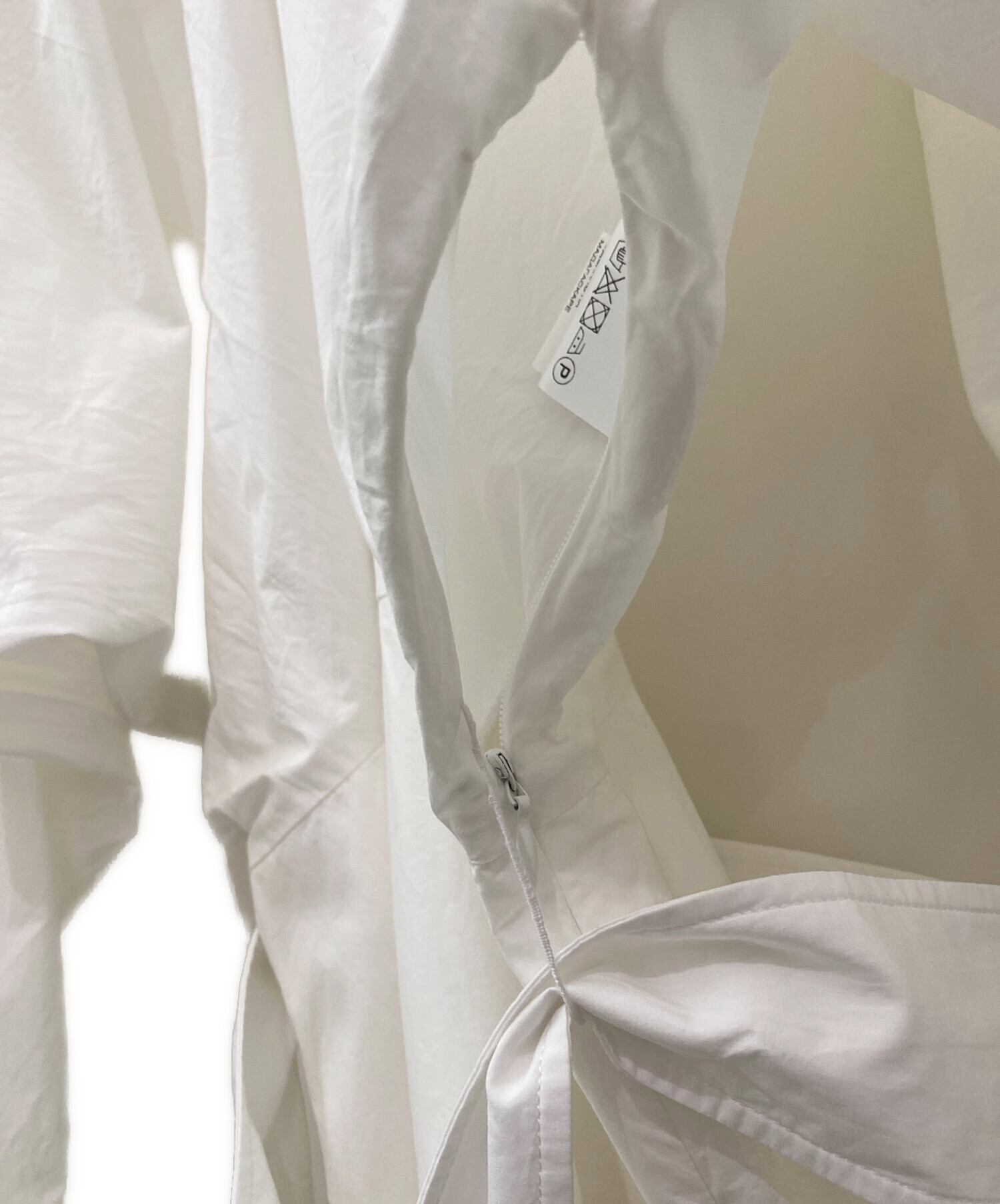 中古・古着通販】patou (パトゥ) ベルテッドワンピース ホワイト