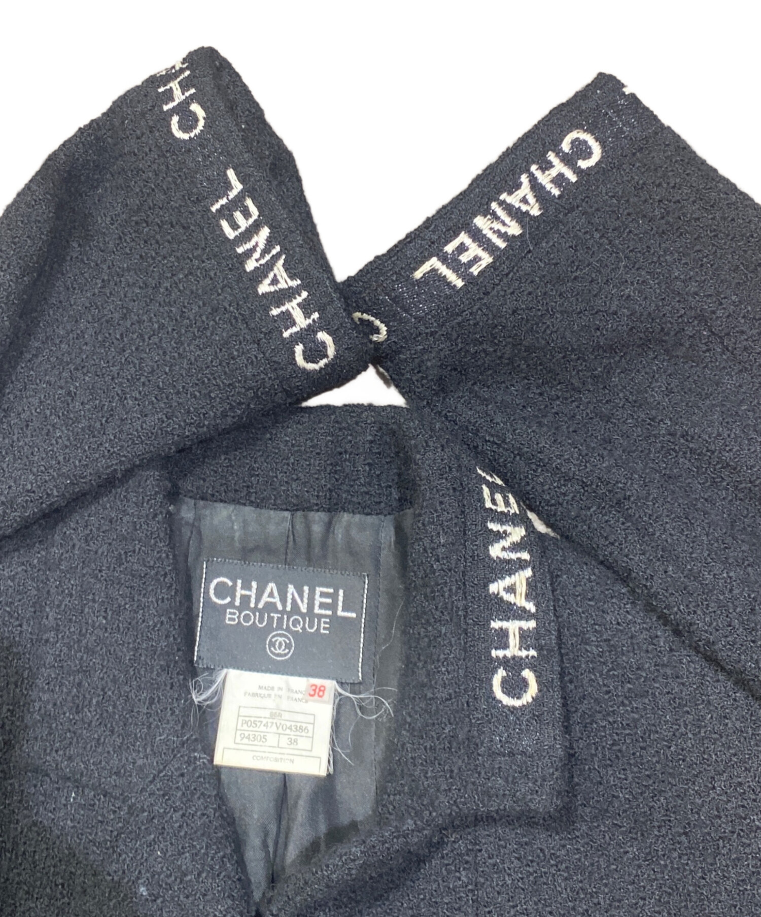 中古・古着通販】CHANEL (シャネル) 95A P05ココボタン ロゴ ツイード