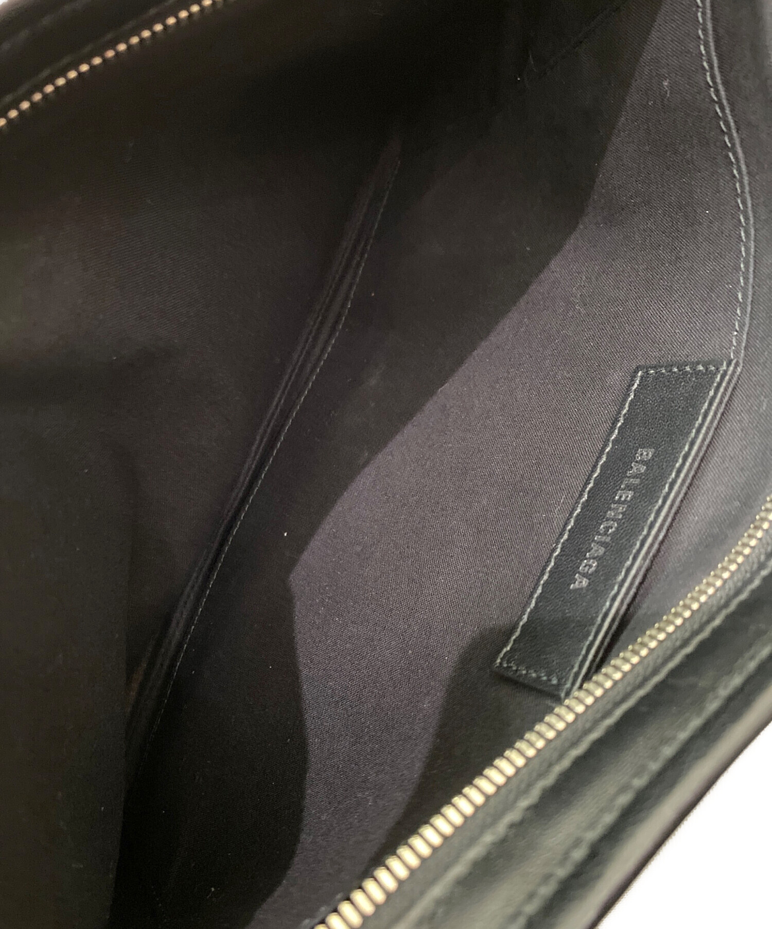中古・古着通販】BALENCIAGA (バレンシアガ) Logo Shearing Clutch Bag