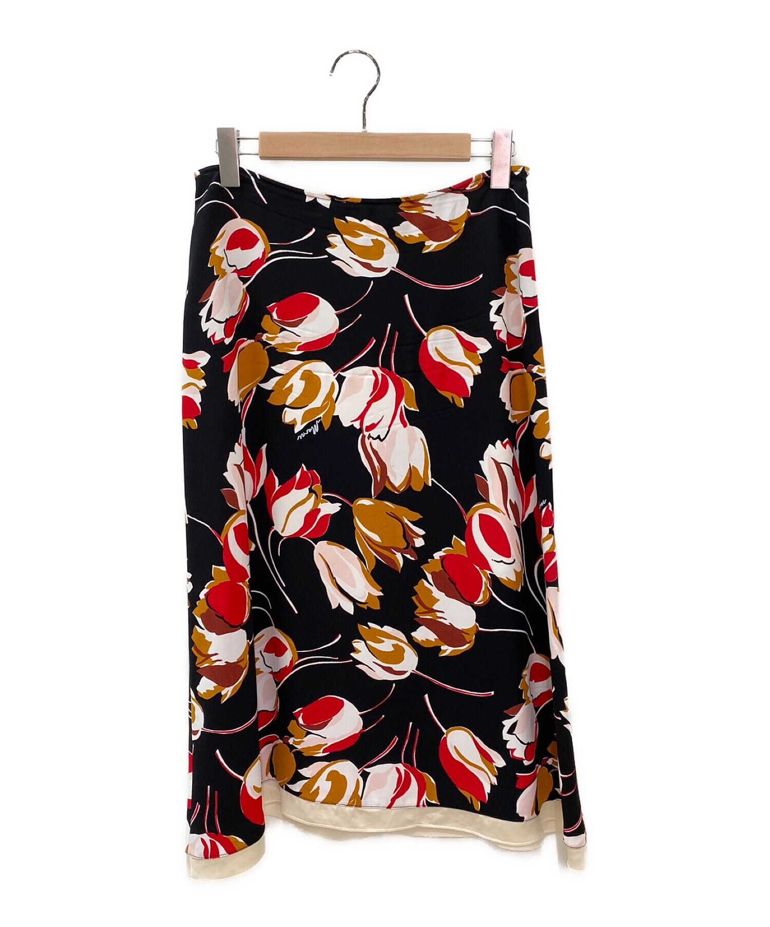 中古・古着通販】MARNI (マルニ) 花柄スカート ブラック×レッド サイズ