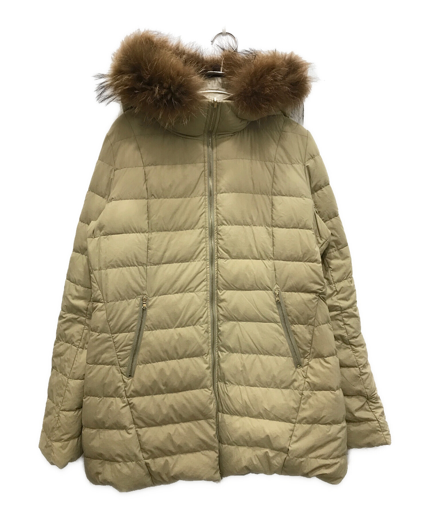 TATRAS ベージュ ダウンジャケット 中古・古着通販】TATRAS (タトラス) ダウンジャケット ベージュ サイズ