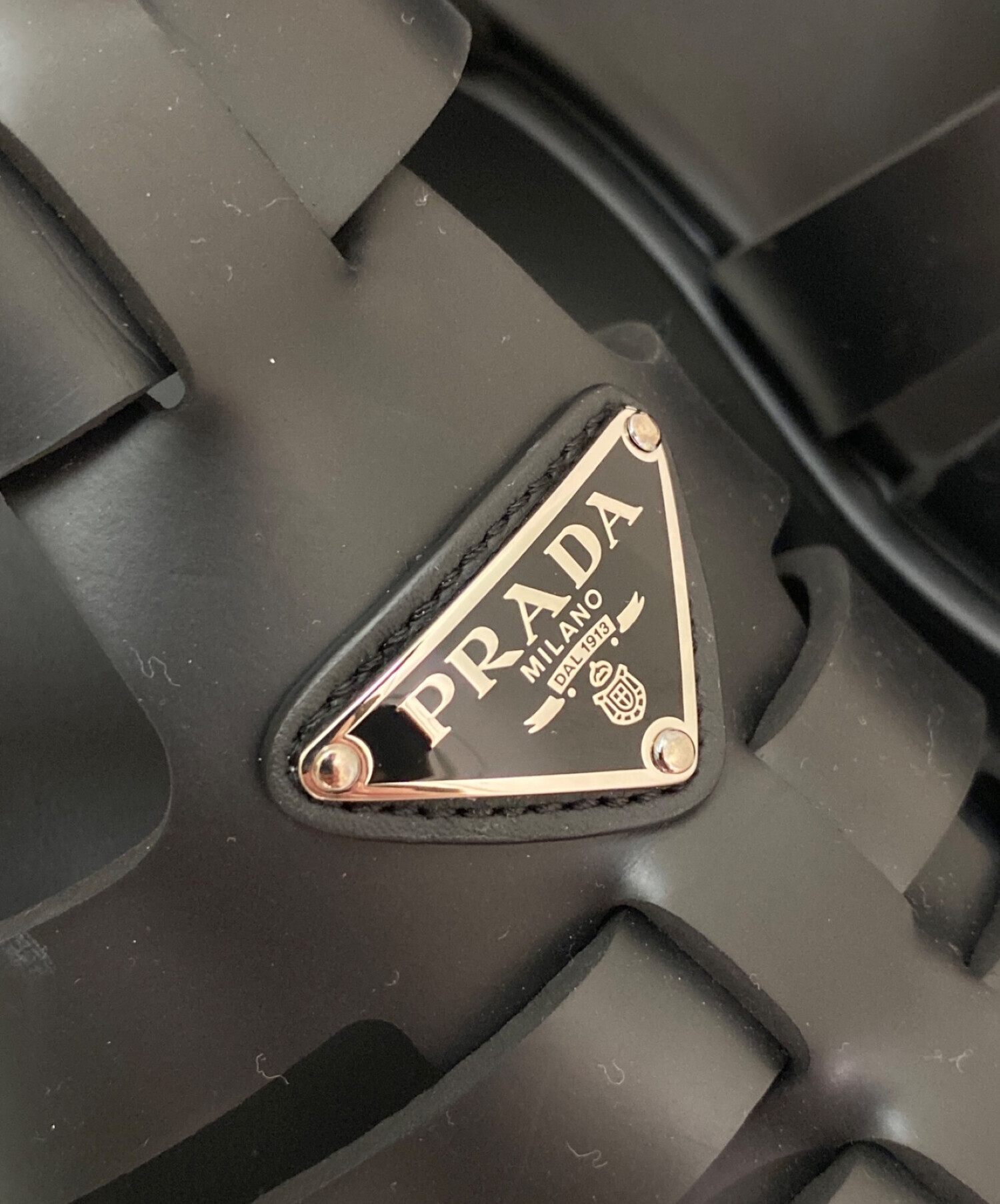 中古・古着通販】PRADA (プラダ) モノリスフォームラバーサンダル