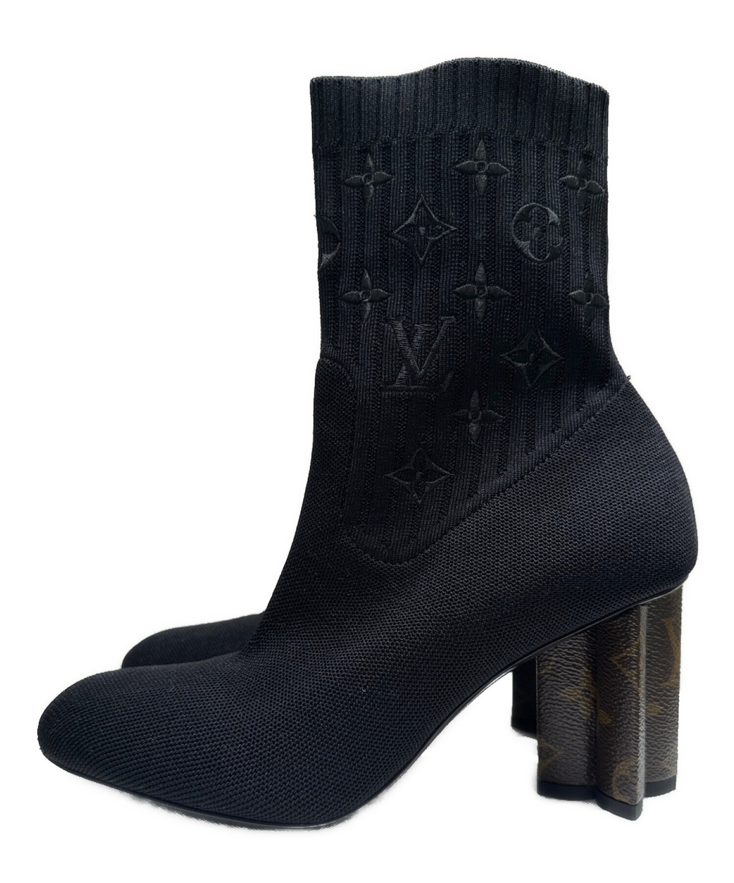 LOUIS VUITTON ルイヴィトン シルエットライン アンクルブーツ 黒 LOUIS VUITTON ルイヴィトン シルエットライン アンクルブーツ 黒