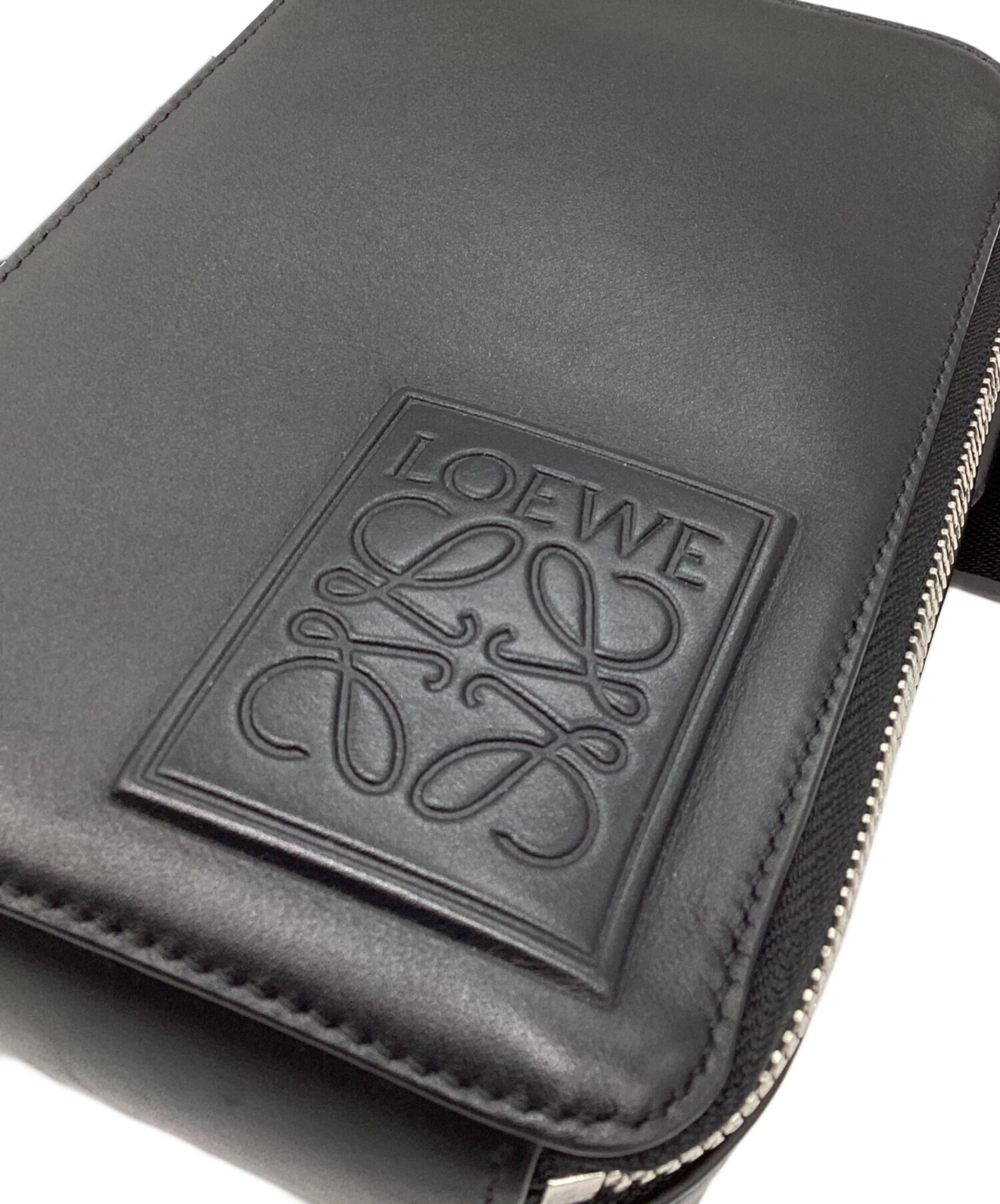 中古・古着通販】LOEWE (ロエベ) バーティカルクロスボディバッグ 