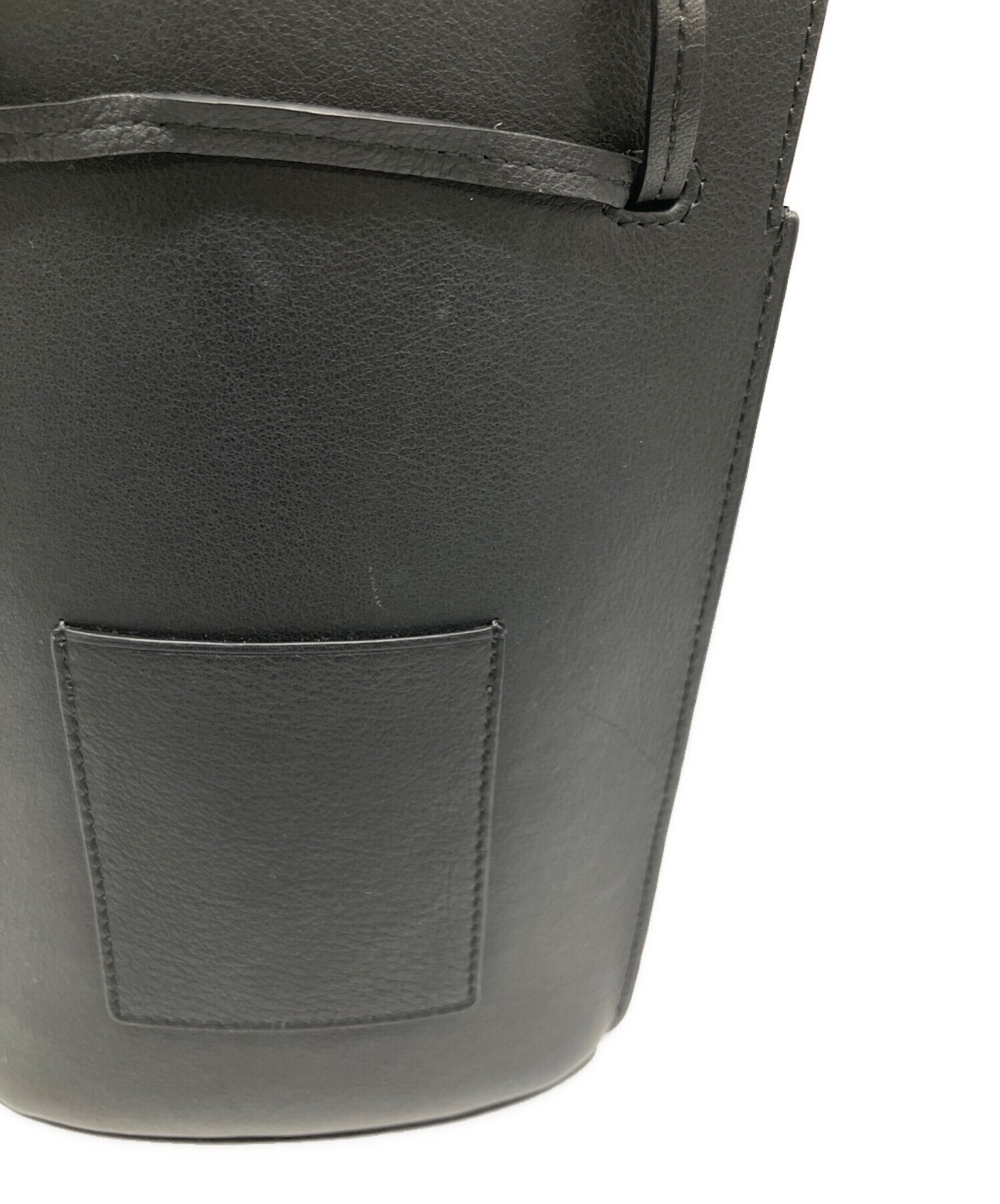 中古・古着通販】LOEWE (ロエベ) ダイスポケット ショルダーバッグ 