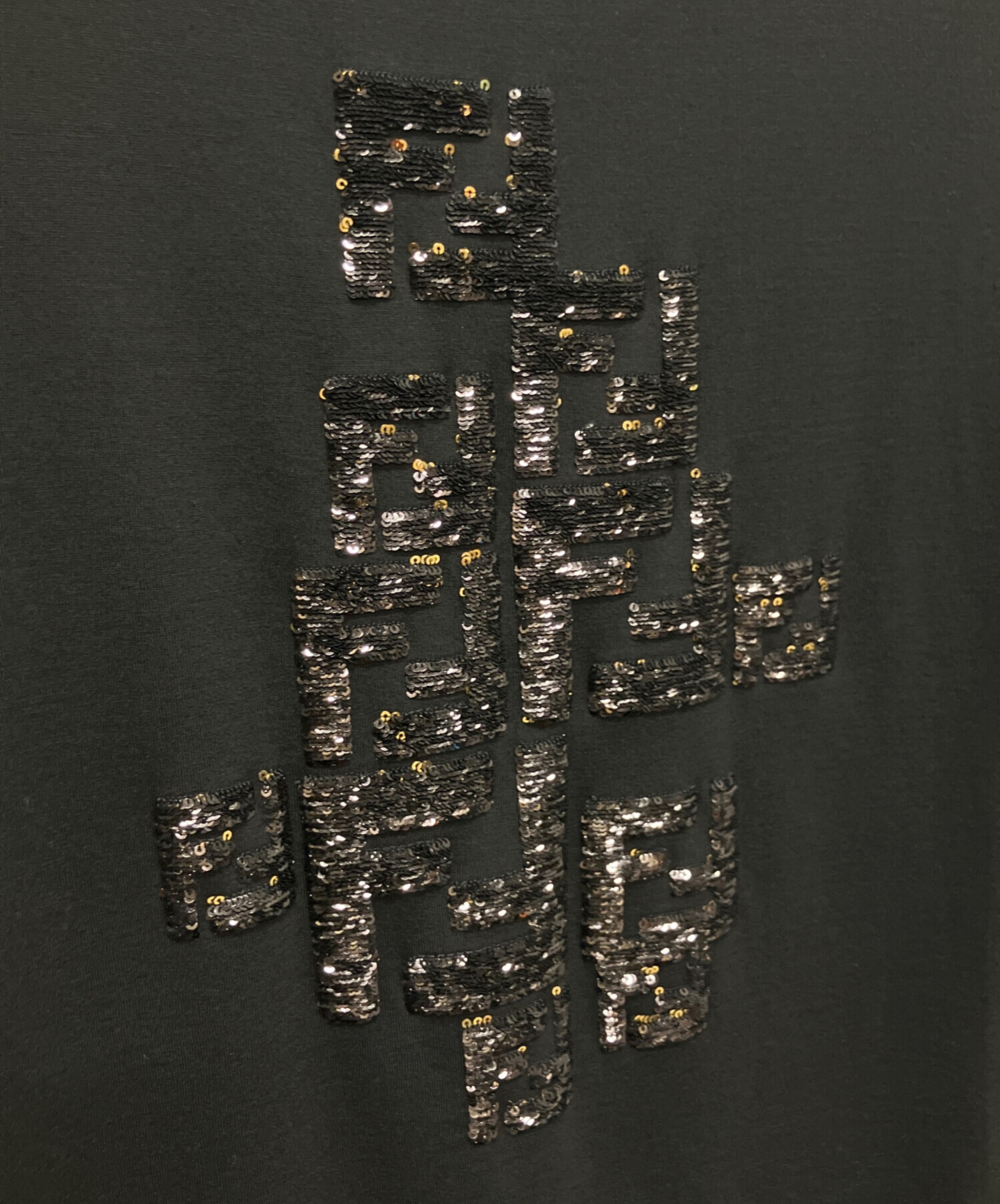 中古・古着通販】FENDI (フェンディ) FFロゴスパンコールTシャツ