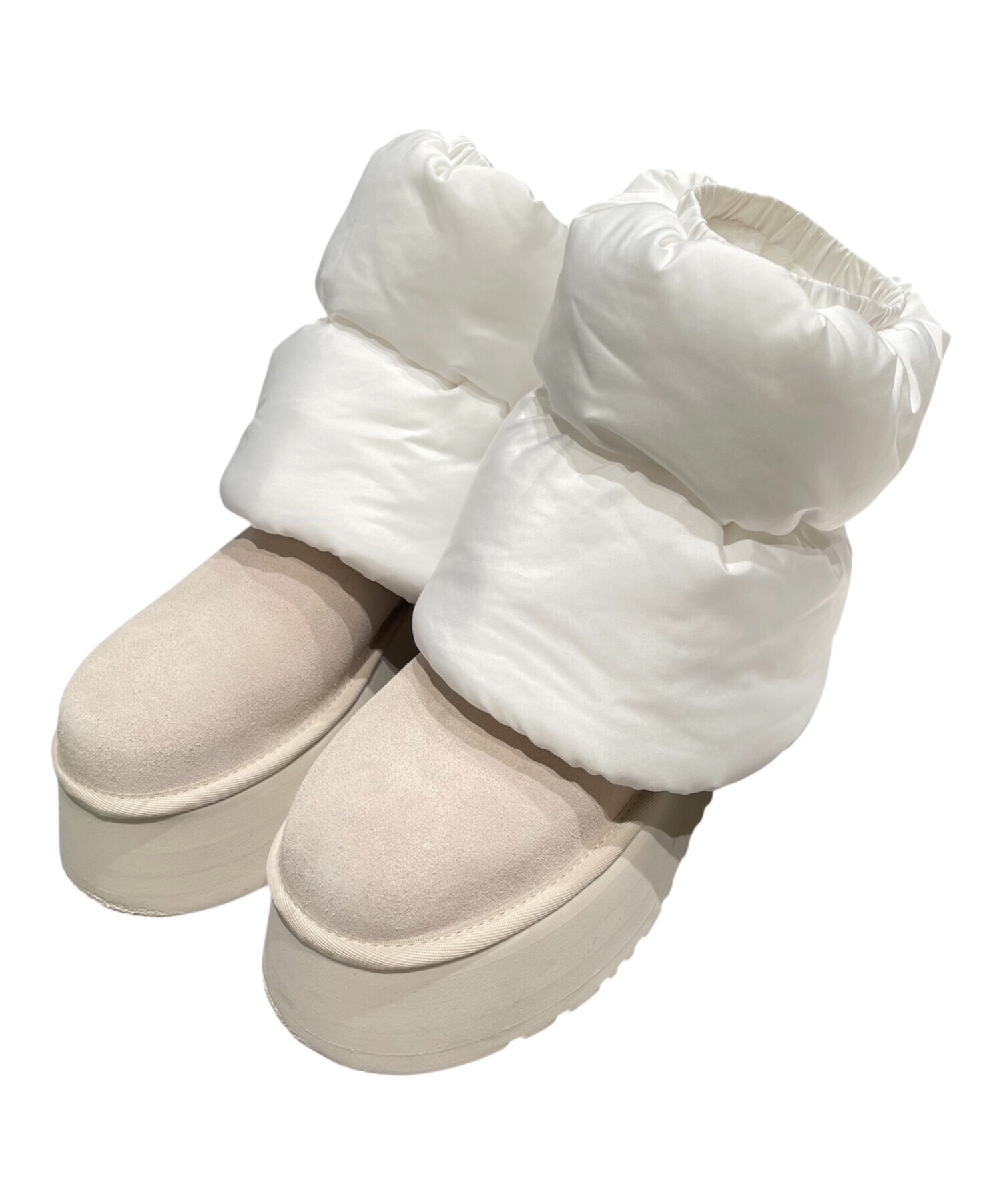 未使用 UGG クラシックミニディッパー ホワイト/ベージュ 24cm 中古・古着通販】UGG (アグ) W CLASSIC MINI DIPPER PUFFER WHITE