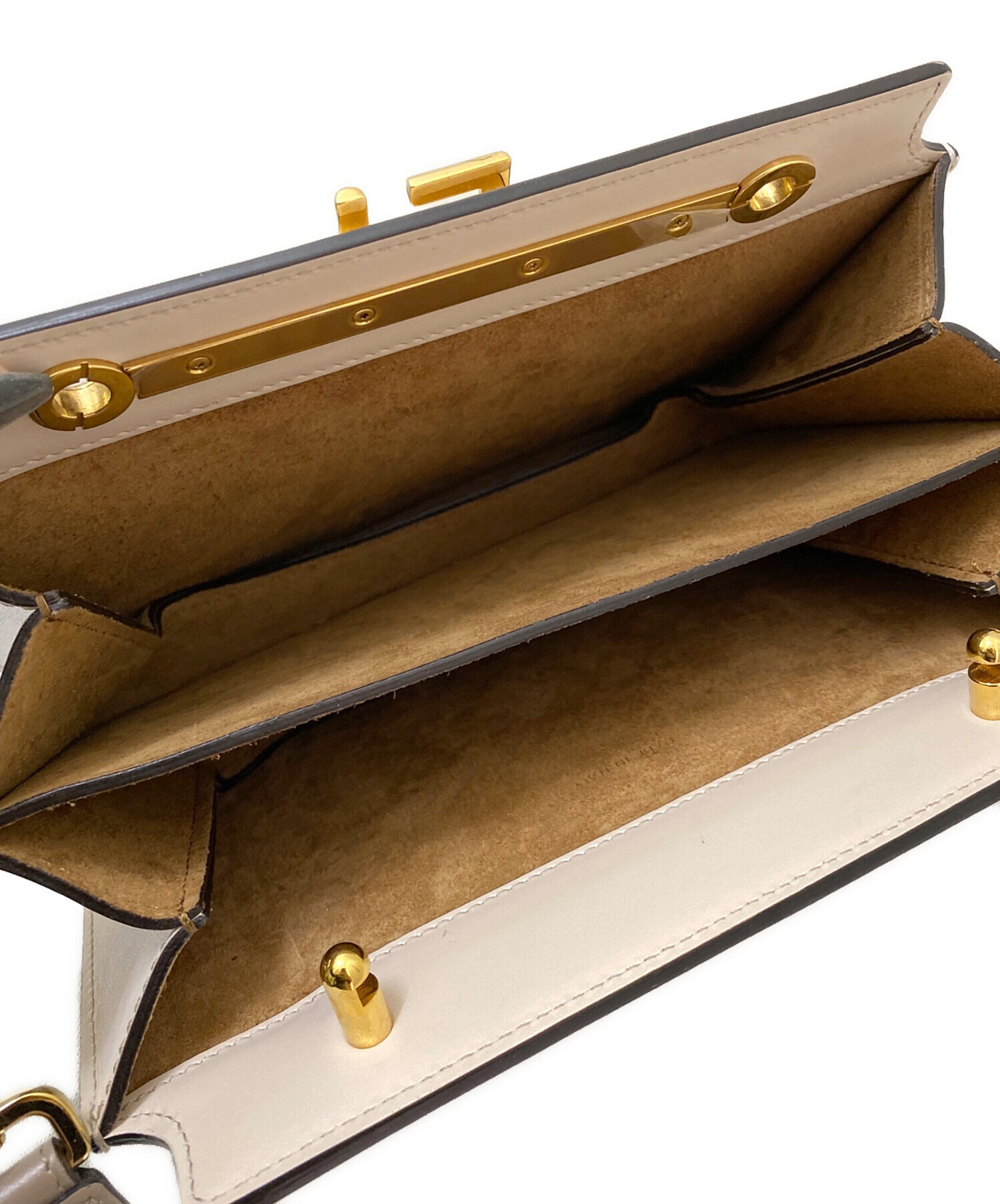 FENDI ベージュ ショルダーバッグ ベージュ系 FENDI(フェンディ) ショルダーバッグ(メンズ) - 海外通販の