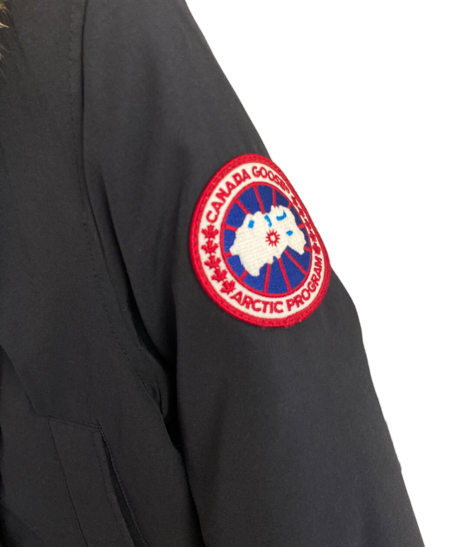 CANADA GOOSE❤️BRONTE S 旧型 黒 ファー良好 CANADA GOOSE(カナダ 