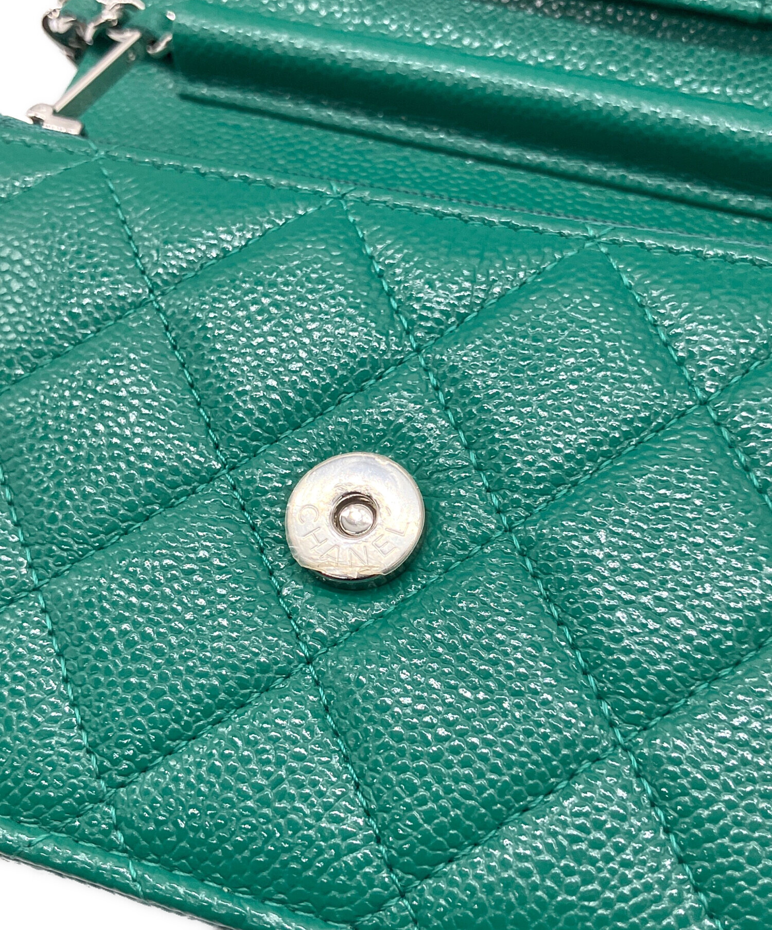 中古・古着通販】CHANEL (シャネル) Matelassé Caviar Skin Chain