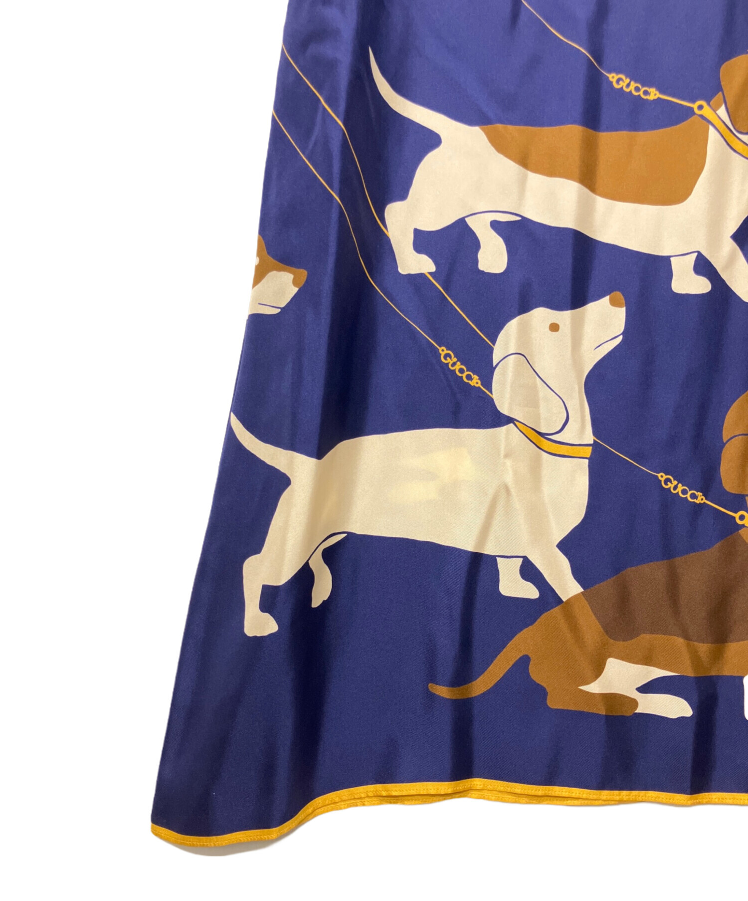中古・古着通販】GUCCI (グッチ) ドッグプリントシルクスカート