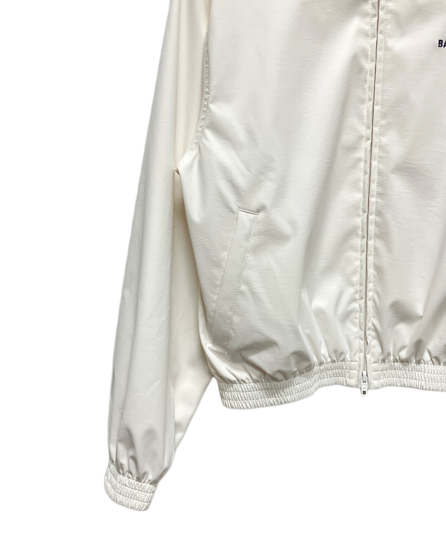 バレンシアガ オールオーバーロゴ ジップアップジャケット 中古・古着通販】BALENCIAGA (バレンシアガ) ロゴジップアップ