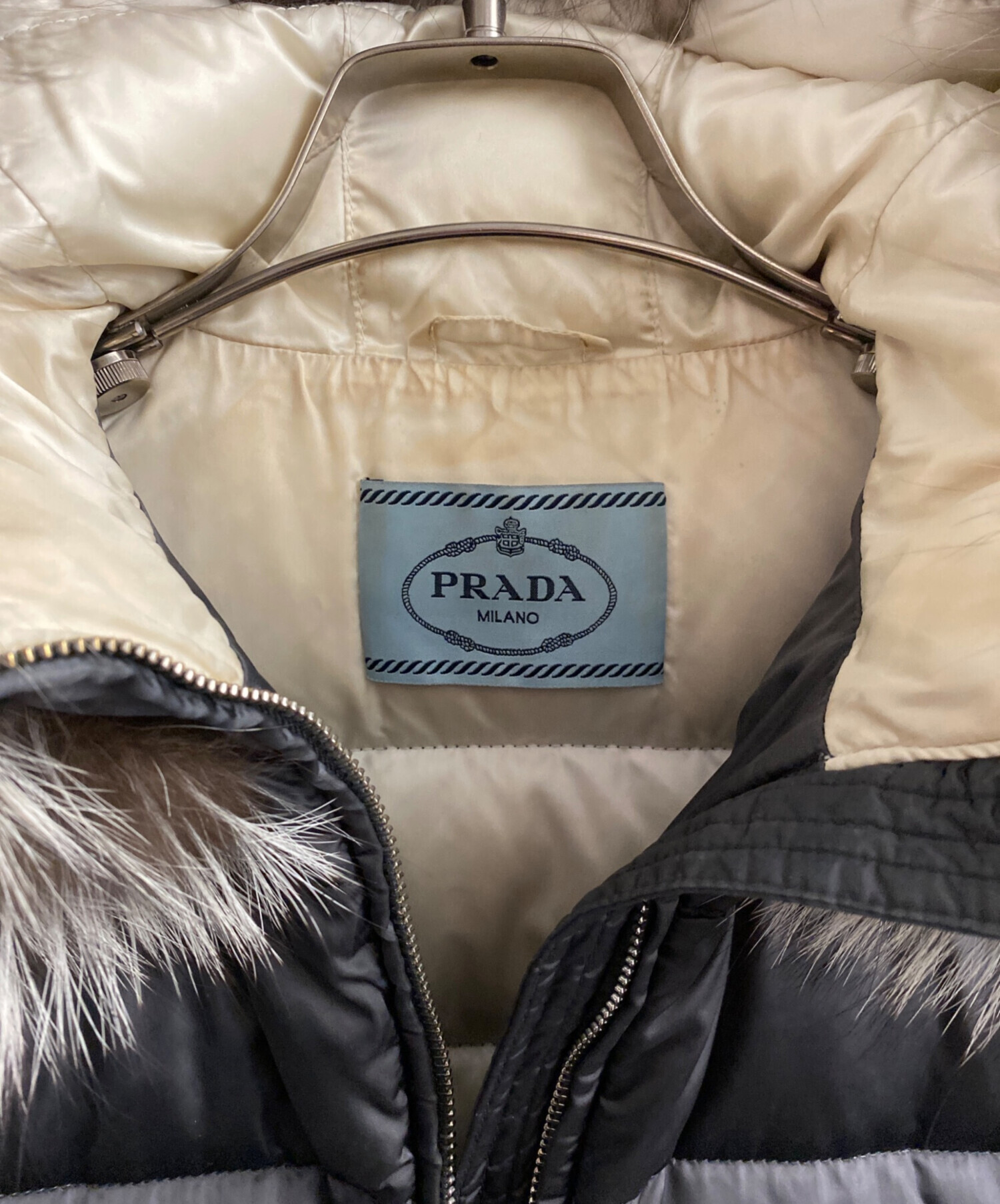 中古・古着通販】PRADA (プラダ) ファーダウンジャケット グレー