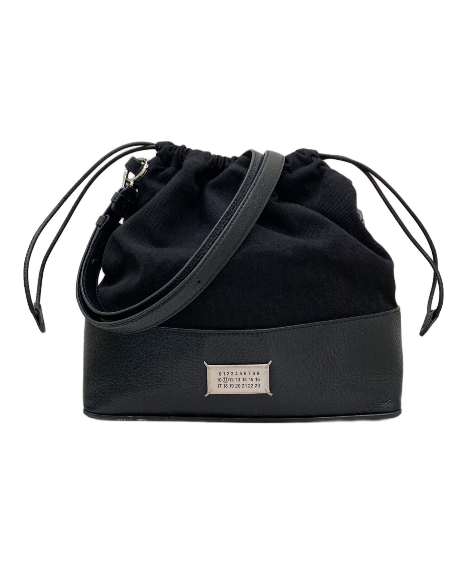 Maison Margiela メゾンマルジェラ ショルダーバッグ  黒 【古着】【中古】【送料無料】 中古・古着通販】Maison Margiela (メゾンマルジェラ) 5AC DAILY