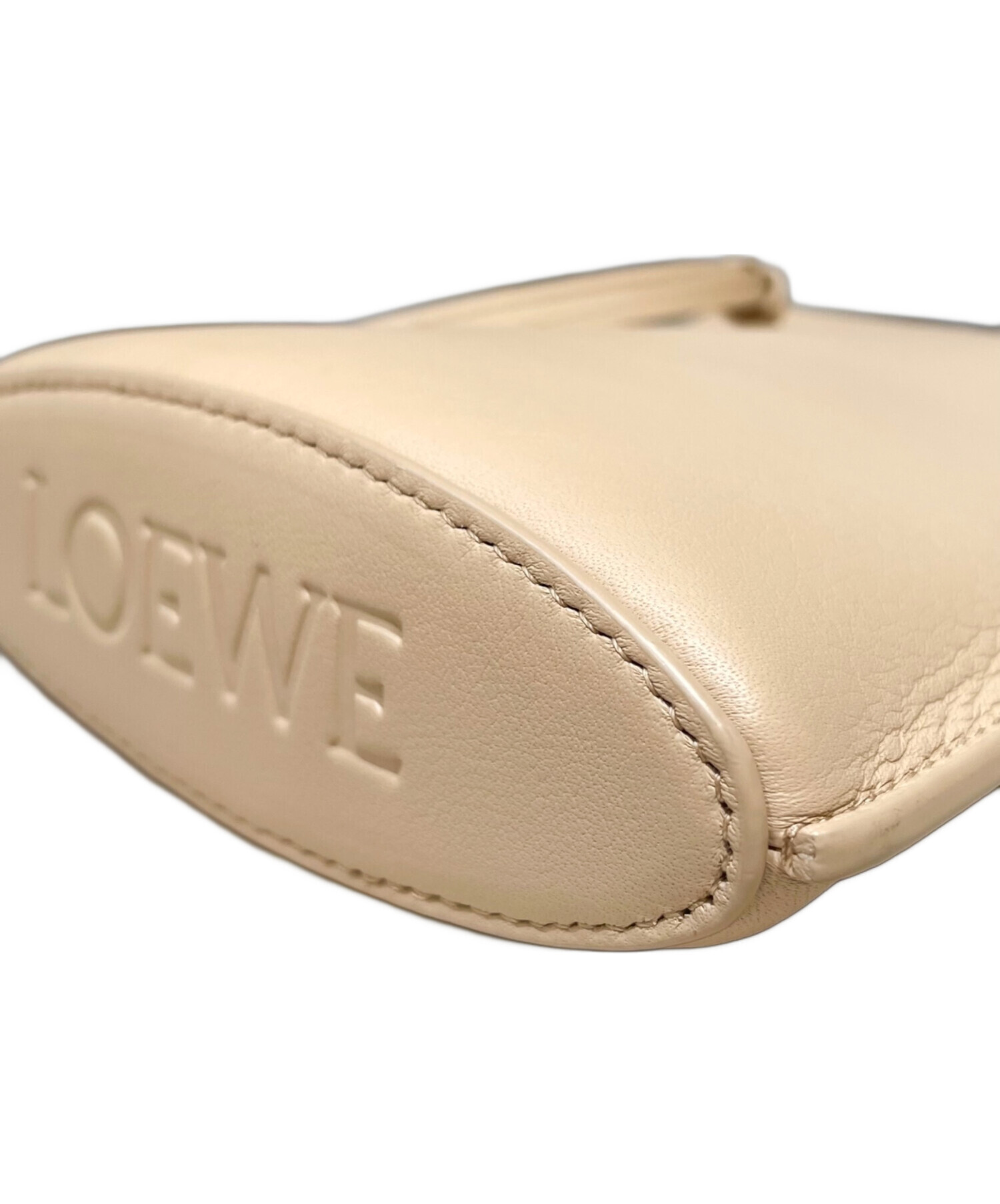 LOEWE (ロエベ) 杉原 中古・古着通販】LOEWE (ロエベ) ペブルダイスポケットバック ブラウン