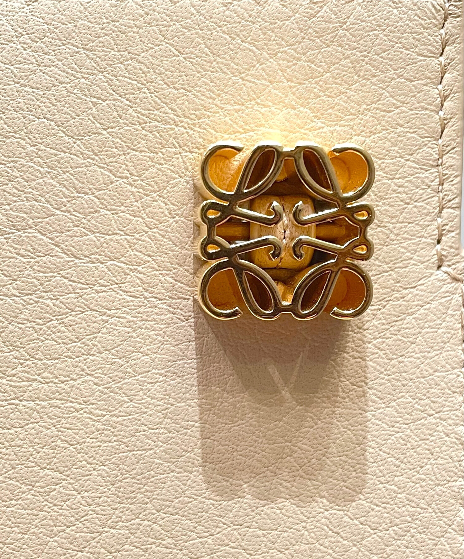 中古・古着通販】LOEWE (ロエベ) ペブルダイスポケットバック ブラウン