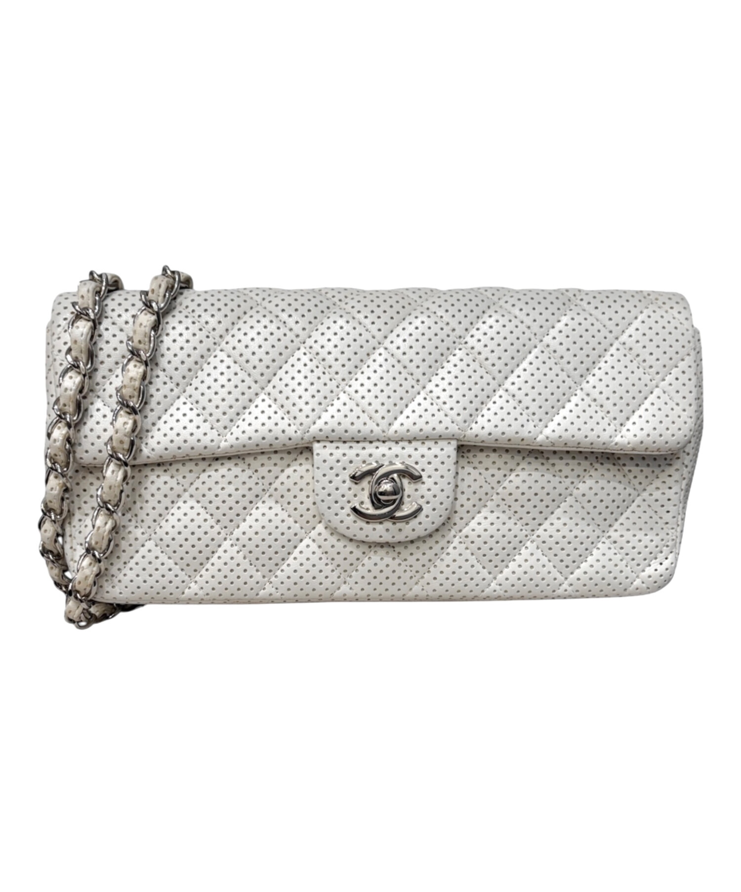 専用の為他の方購入禁止！ビンテージ　シャネル  ホワイト　マトラッセ 中古・古着通販】CHANEL (シャネル) マトラッセ パンチング25 ホワイト