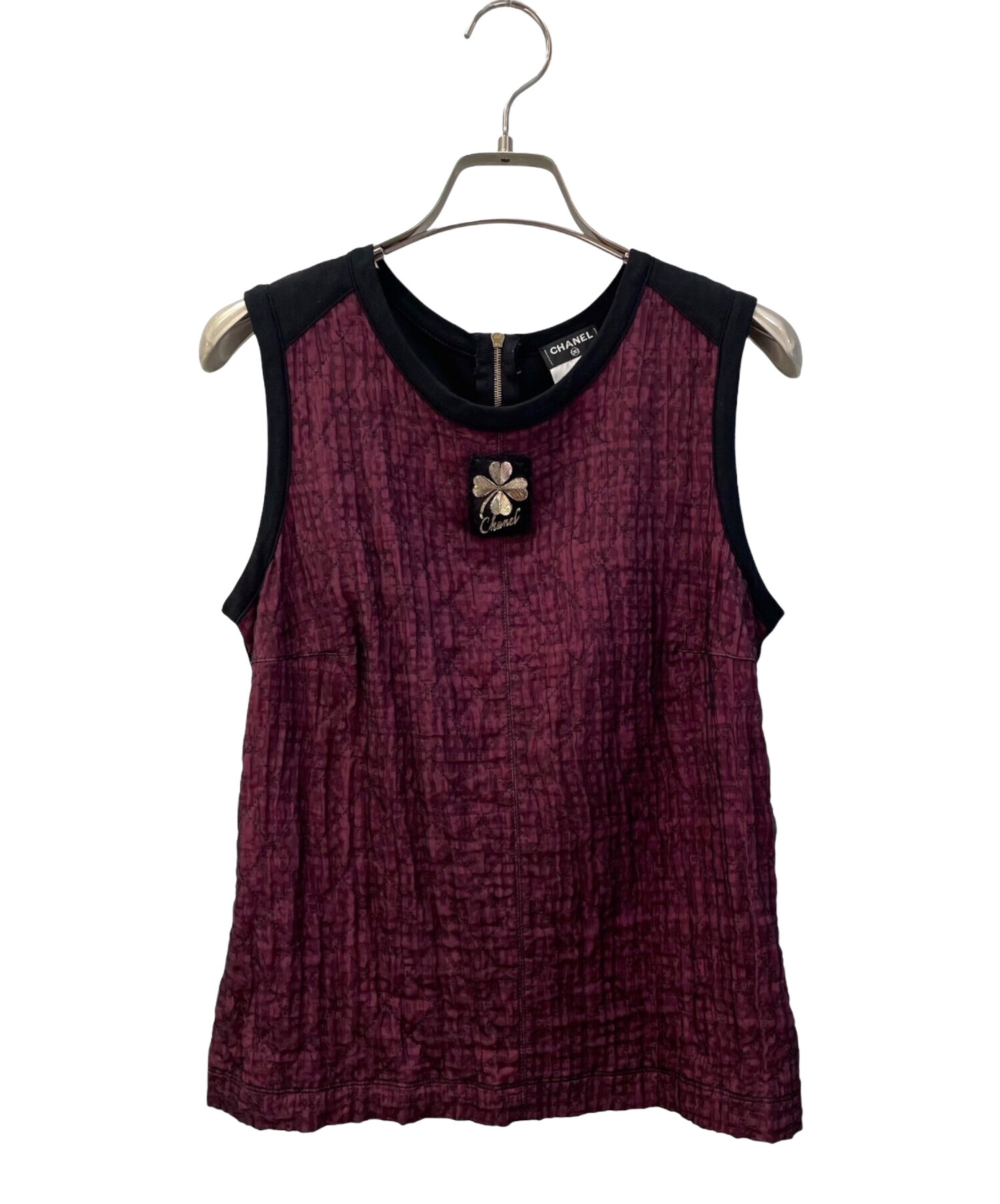 CHANEL ノースリーブ トップス 中古・古着通販】CHANEL (シャネル) クローバーモチーフノースリーブ