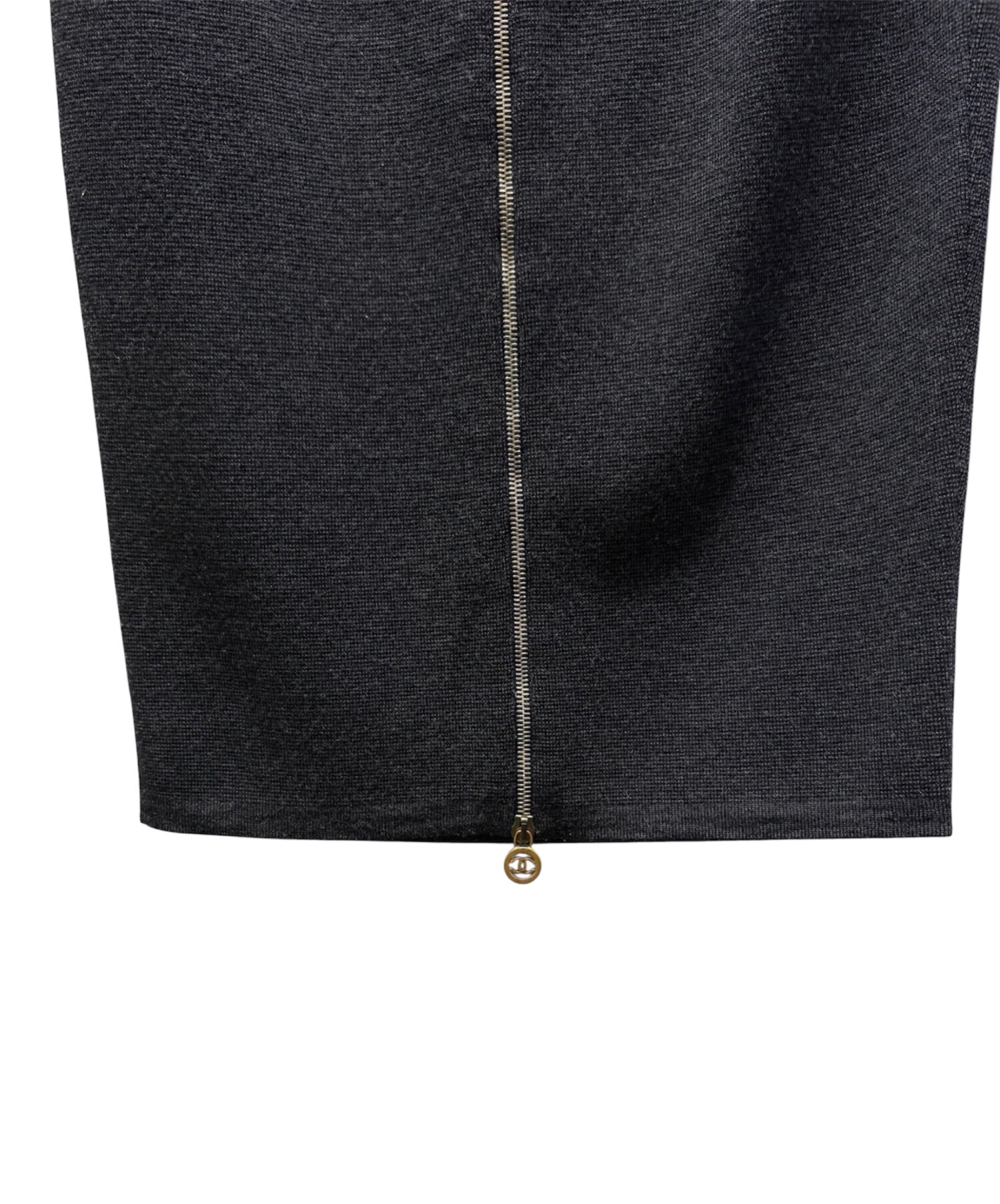 フランス製ヴィンテージ CHANEL BOUTIQUE シャネル レザースカート 中古・古着通販】CHANEL (シャネル) ヴィンテージココマークジップ