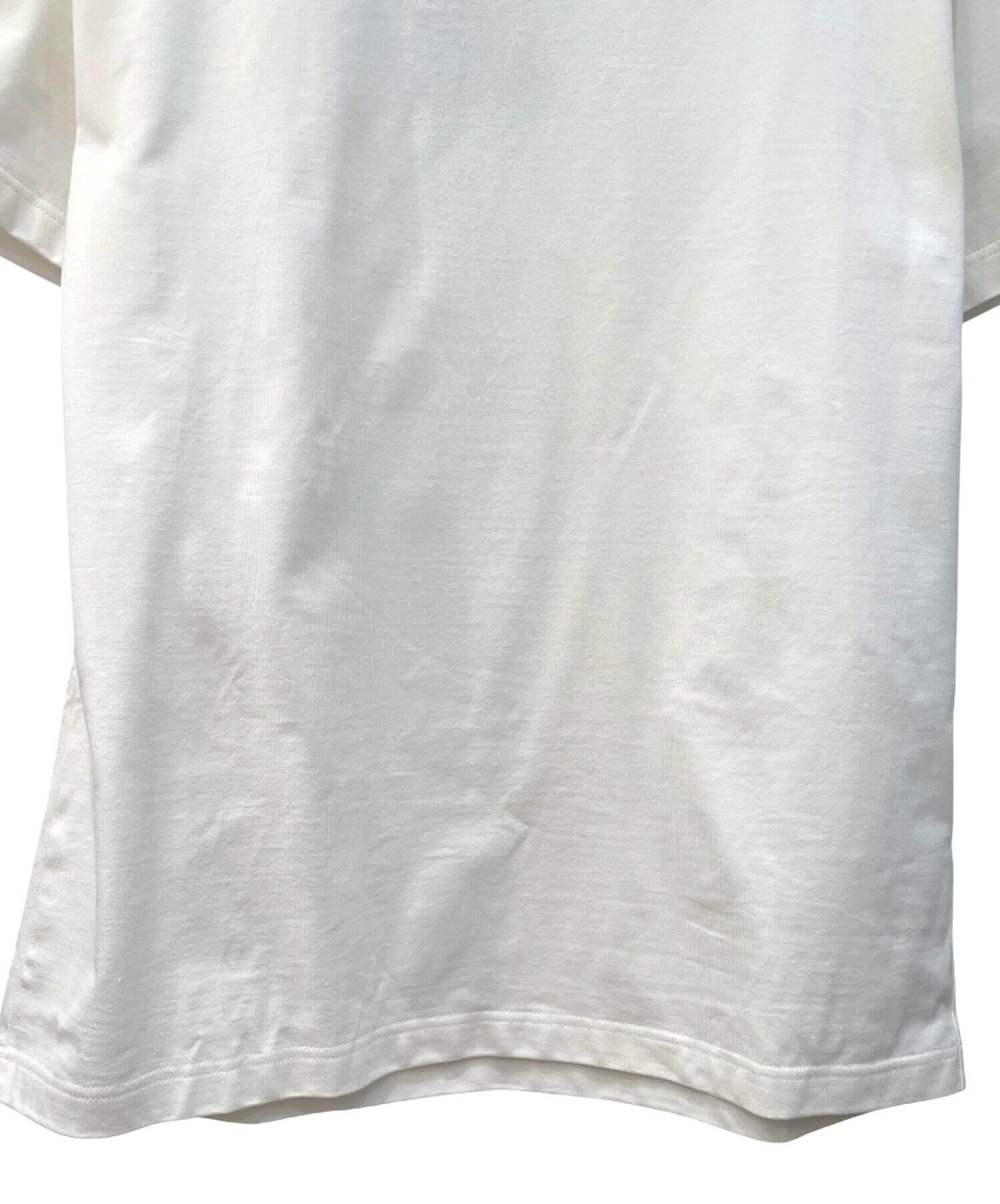 中古・古着通販】LOUIS VUITTON (ルイ ヴィトン) エンボスLV Tシャツ
