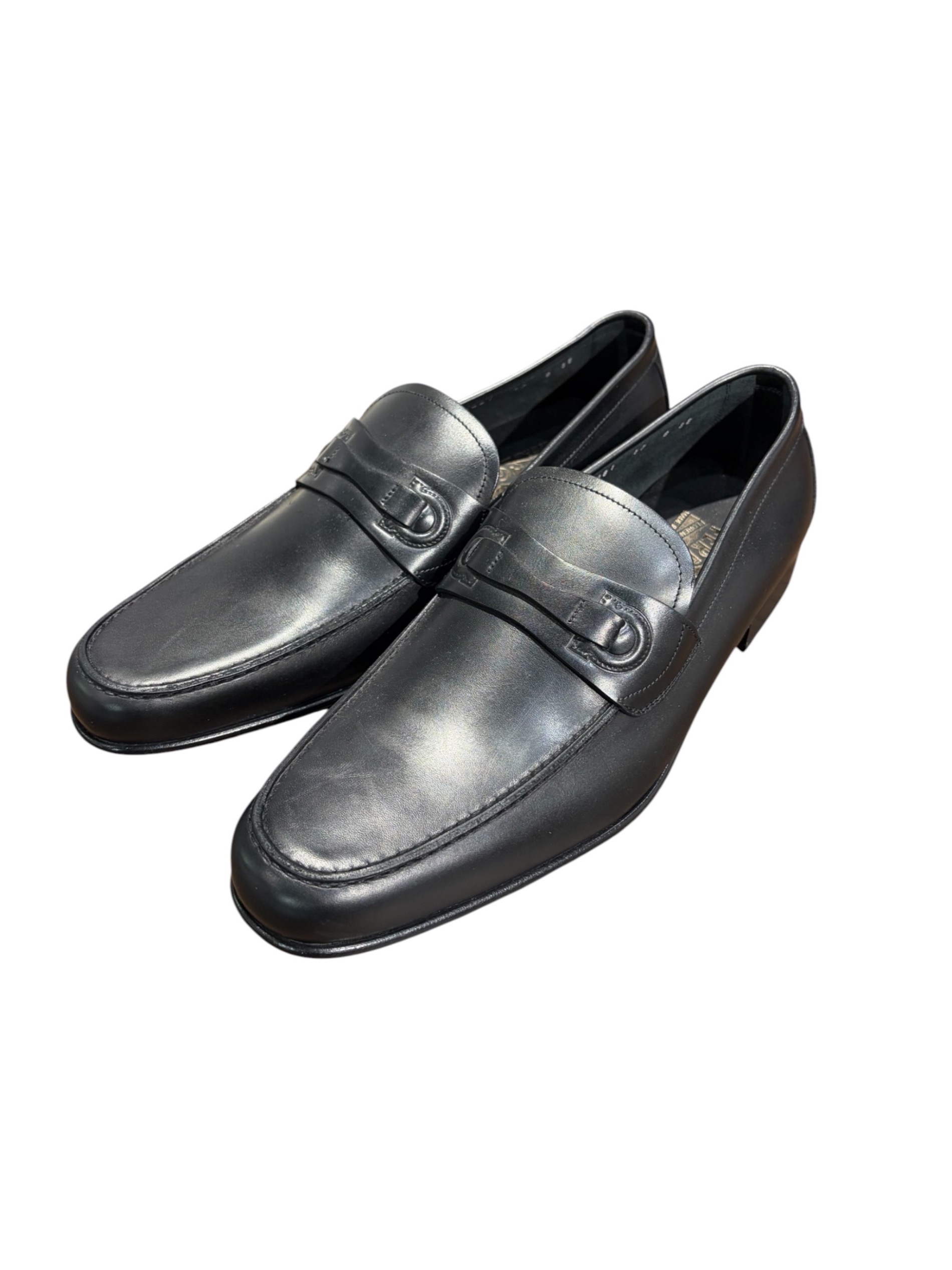 [未使用］フェラガモ　本革ローファー　8C 中古・古着通販】Salvatore Ferragamo (サルヴァトーレ フェラガモ