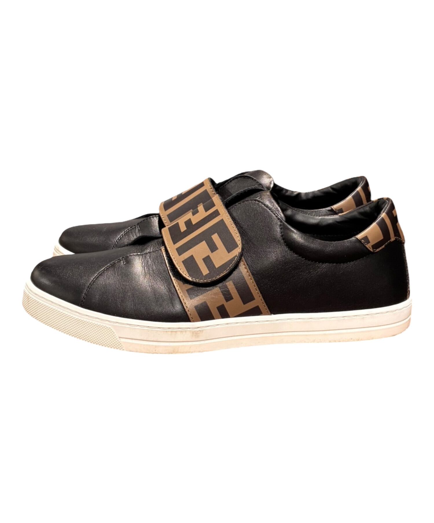 中古・古着通販】FENDI (フェンディ) ベルクロスニーカー ローカット