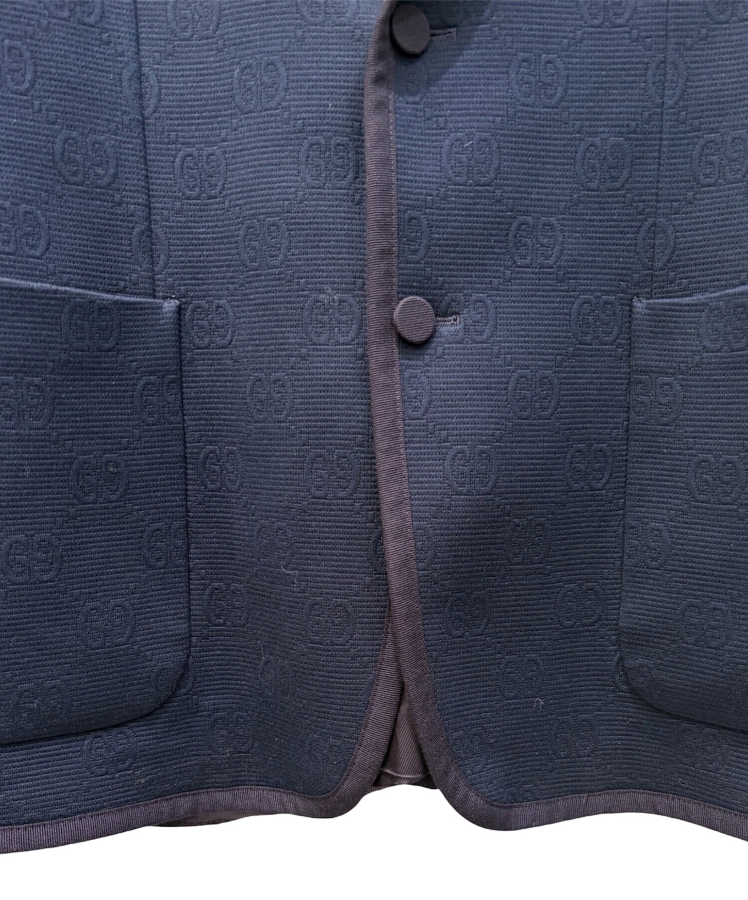 美品 グッチ テーラードジャケット ウール ネイビー ロゴボタン 48サイズ 中古・古着通販】GUCCI (グッチ) GG柄テーラードジャケット ネイビー