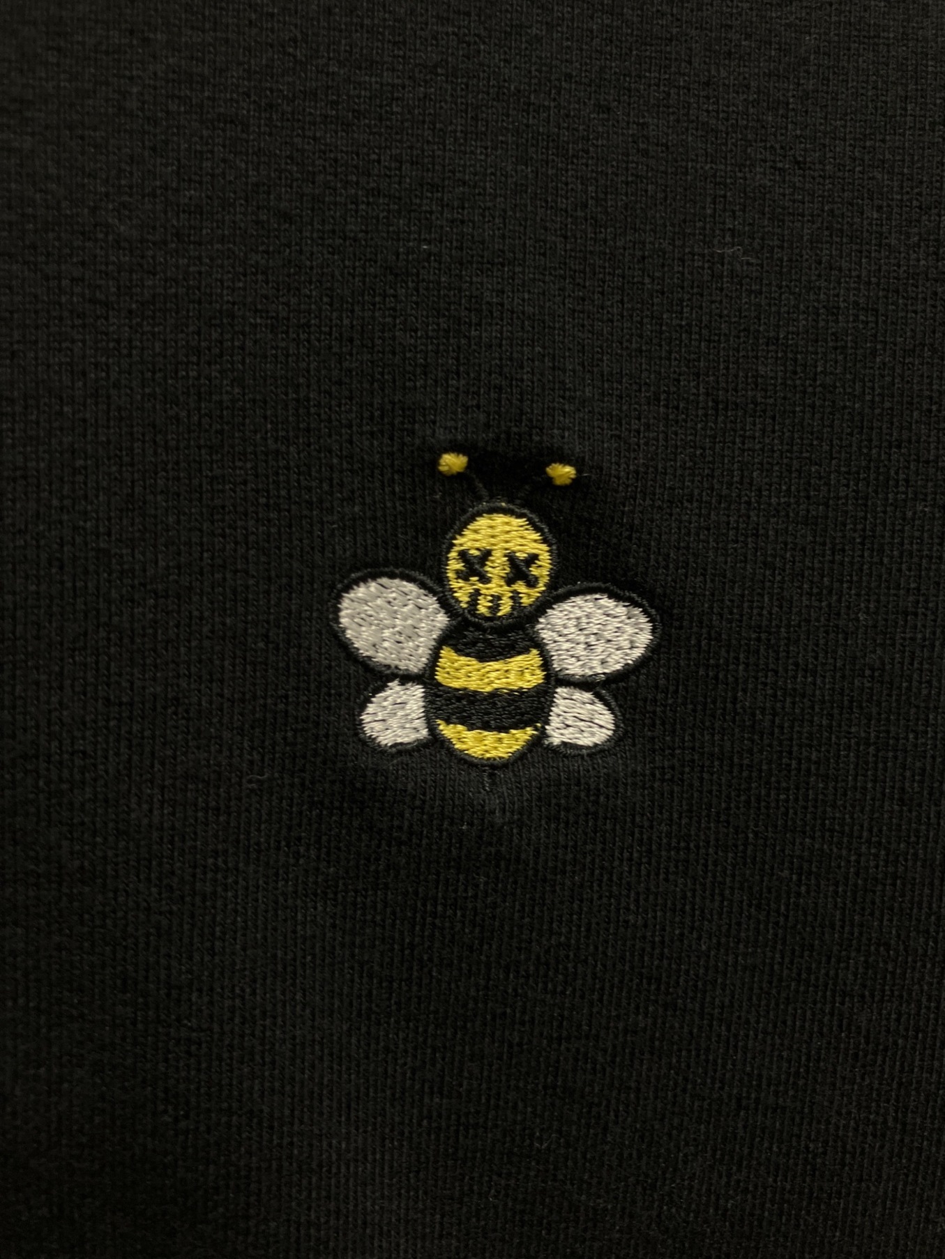 中古・古着通販】Dior (ディオール) KAWS (カウズ) Bee Hoodie 中古・古着通販】Dior (ディオール) KAWS (カウズ) Bee Hoodie