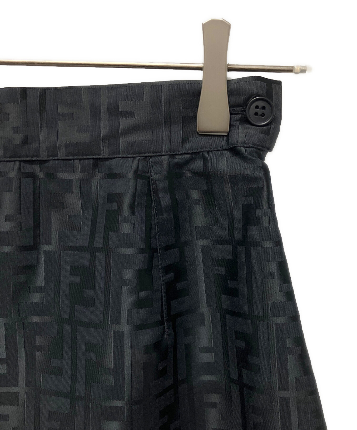 未使用タグ付✨フェンディ ズッカ柄 タイトスカート レザー ナイロン 切替え 中古・古着通販】FENDI (フェンディ) ズッカ柄ナイロンタイトスカート