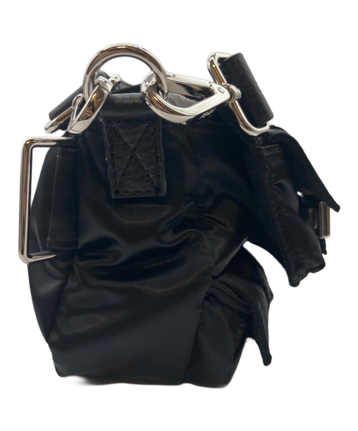 FENDI★美品★ロゴプレートナイロンショルダーバッグ★ブラック 中古・古着通販】FENDI (フェンディ) マルチポケット バゲット