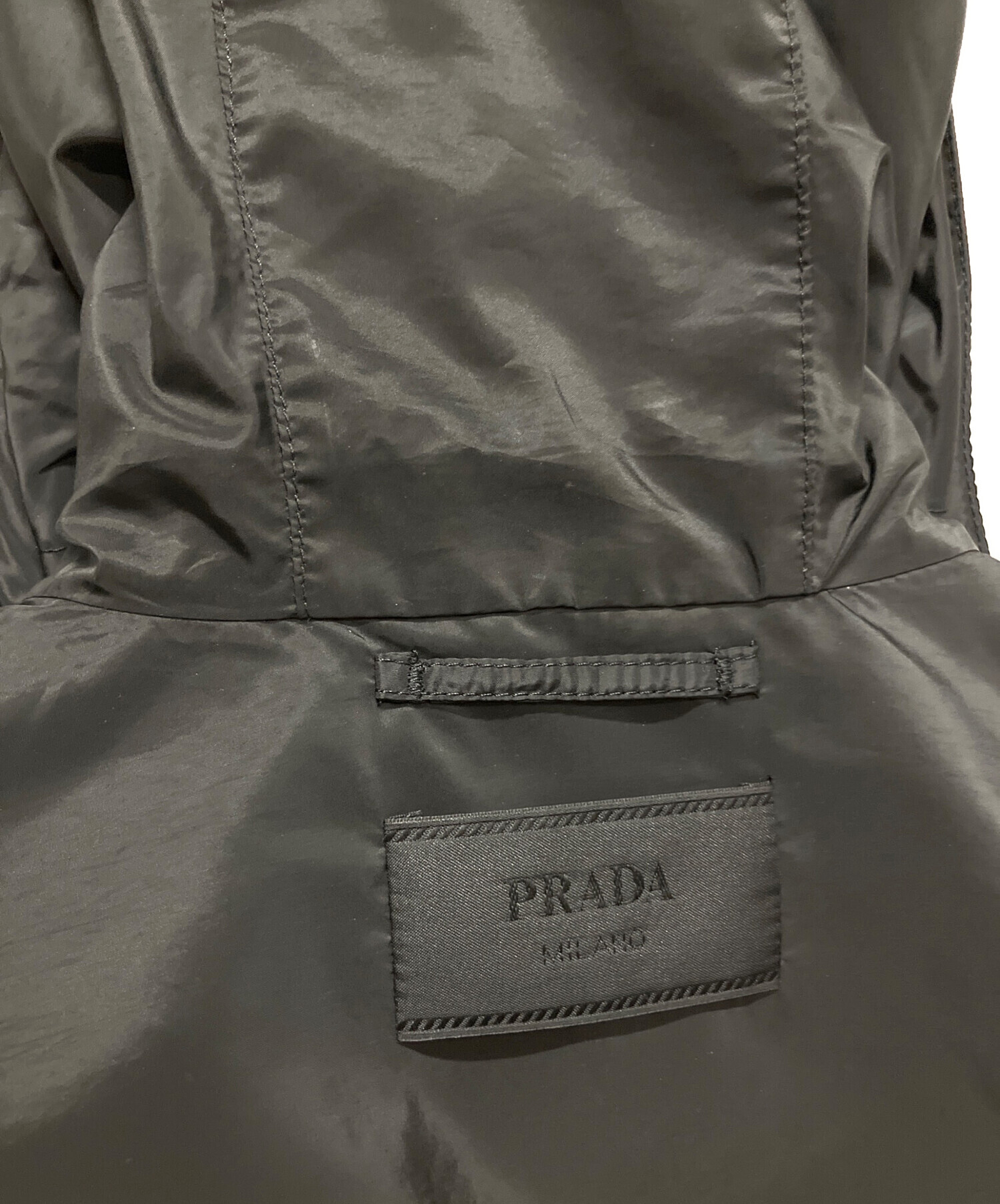 中古・古着通販】PRADA (プラダ) ナイロンジャケット Triangle Plate