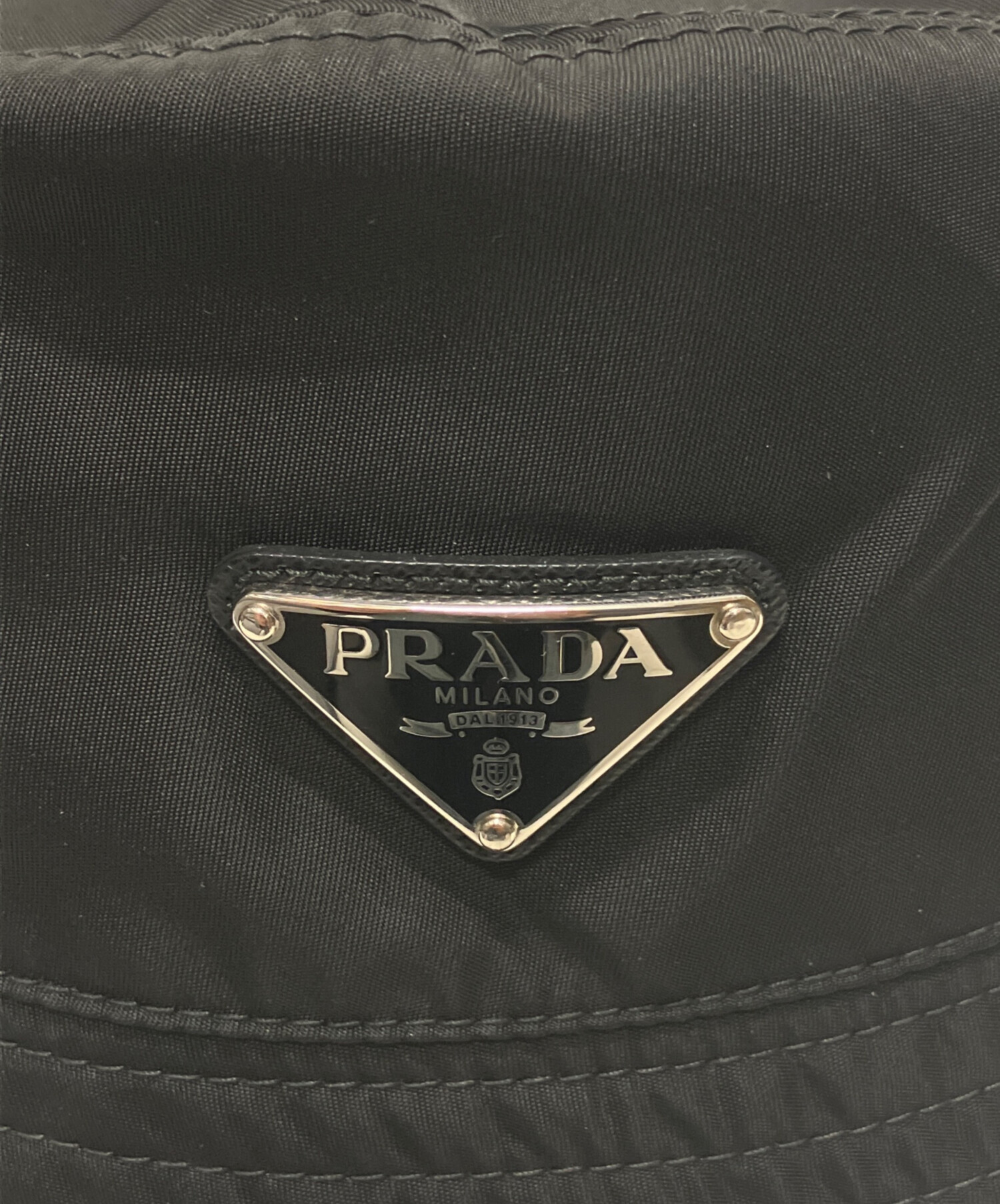 中古・古着通販】PRADA (プラダ) ロゴプレート ナイロンバケットハット