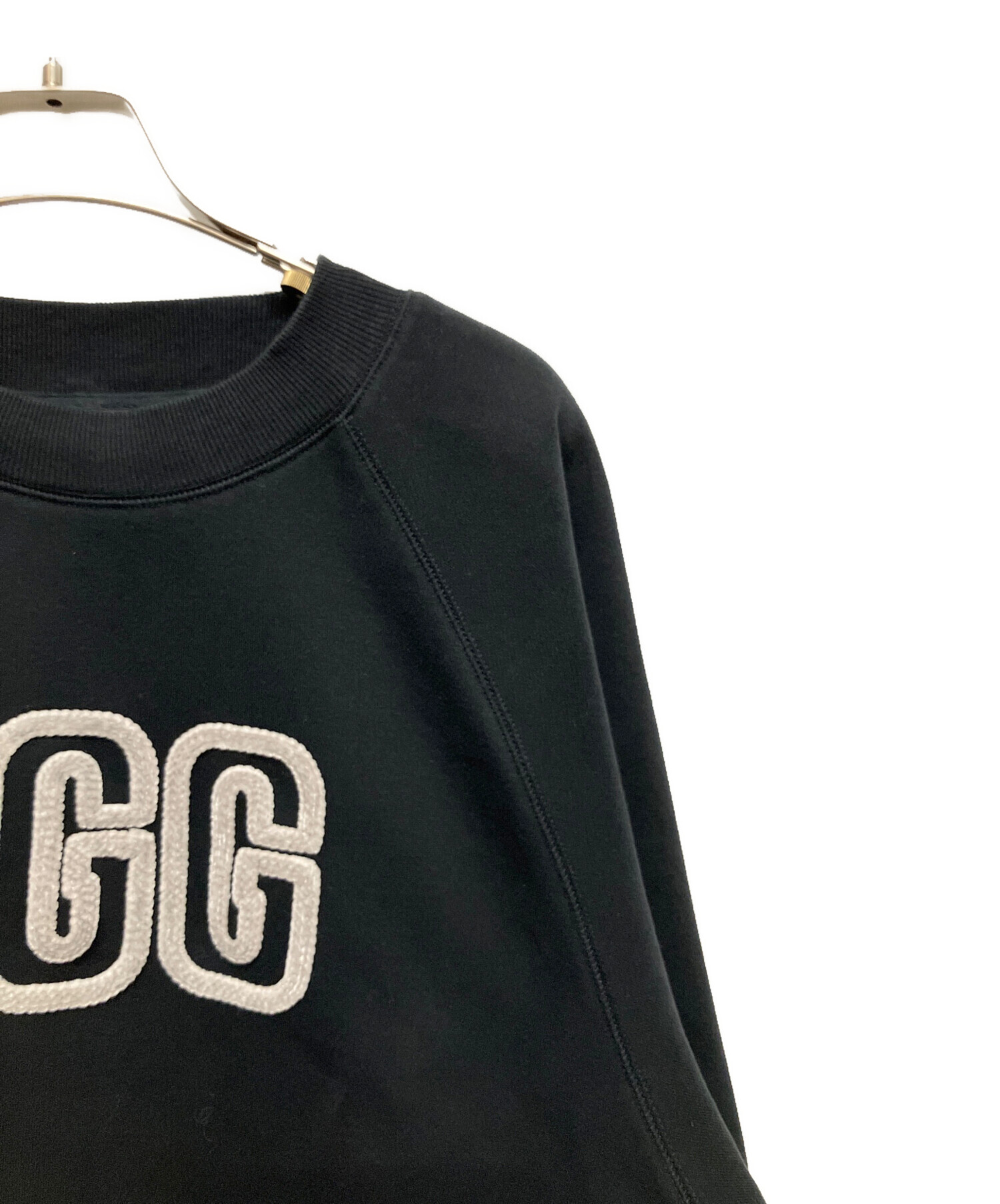 UGG ブラック スウェット トレーナー　L 中古・古着通販】UGG (アグ) ロゴスウェット/ロゴ クルーネック