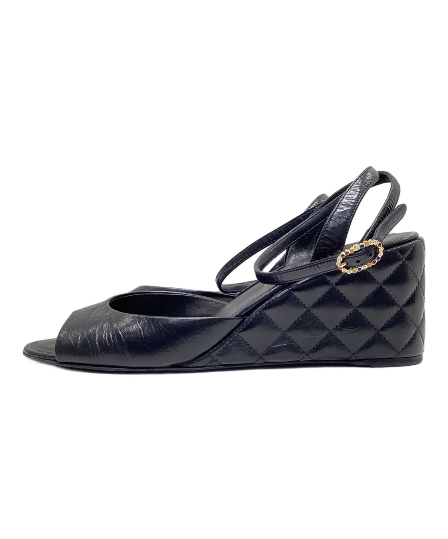 中古・古着通販】CHANEL (シャネル) マトラッセ ヒールレザーサンダル 中古・古着通販】CHANEL (シャネル) マトラッセ ヒールレザーサンダル