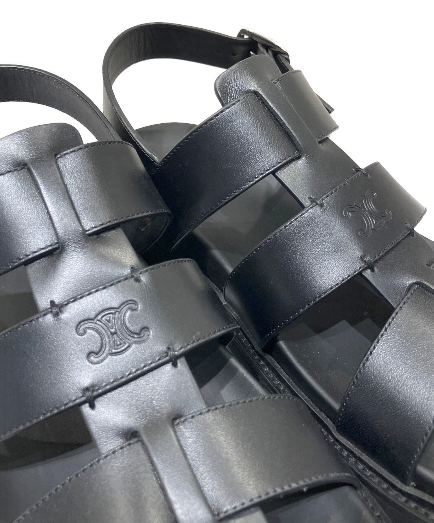 新中古サンダルです。 中古・古着通販】CELINE (セリーヌ) 26SS ティッピサンダル ブラック