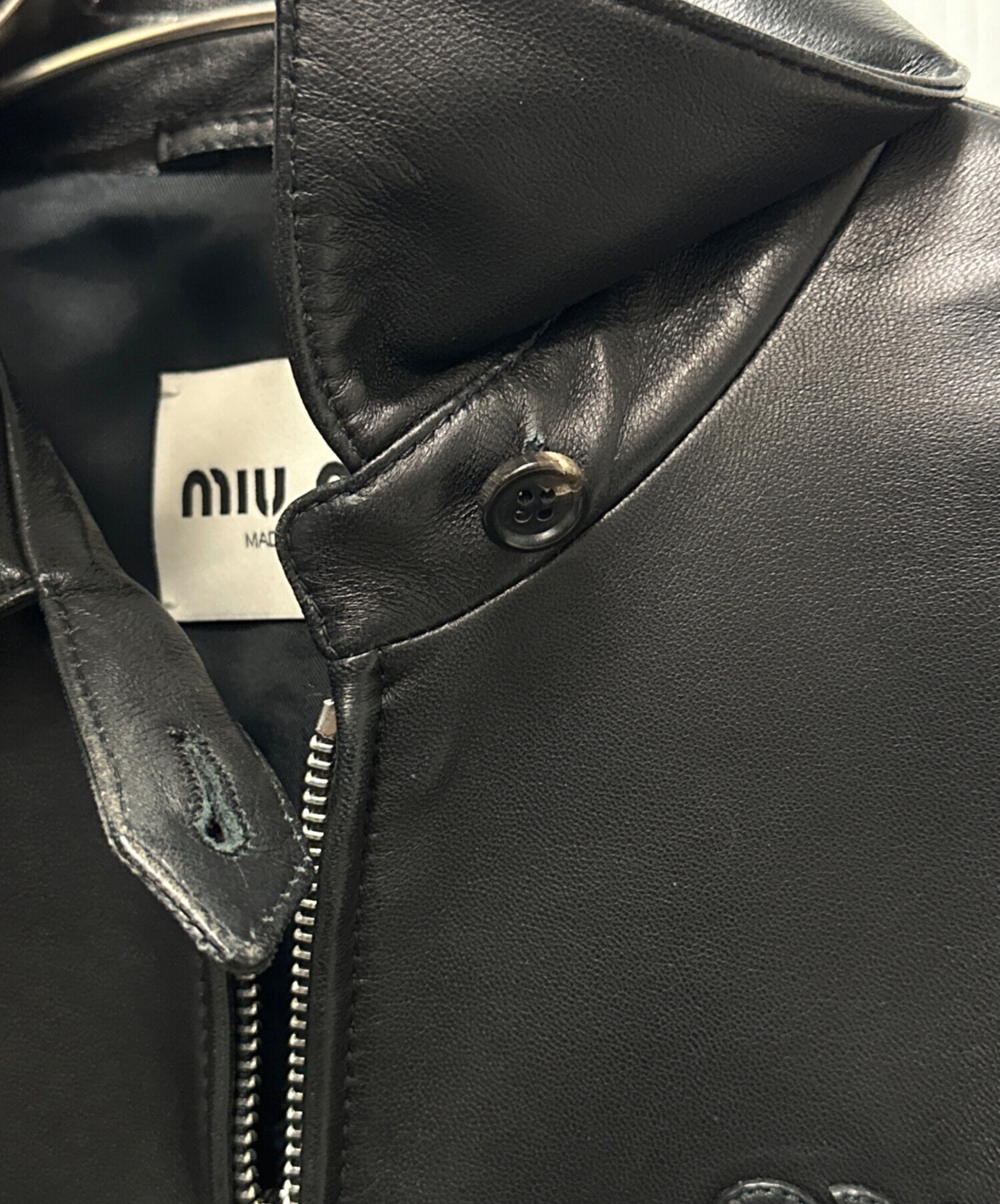 中古・古着通販】MIU MIU (ミュウミュウ) miu miuロゴデザインレザー