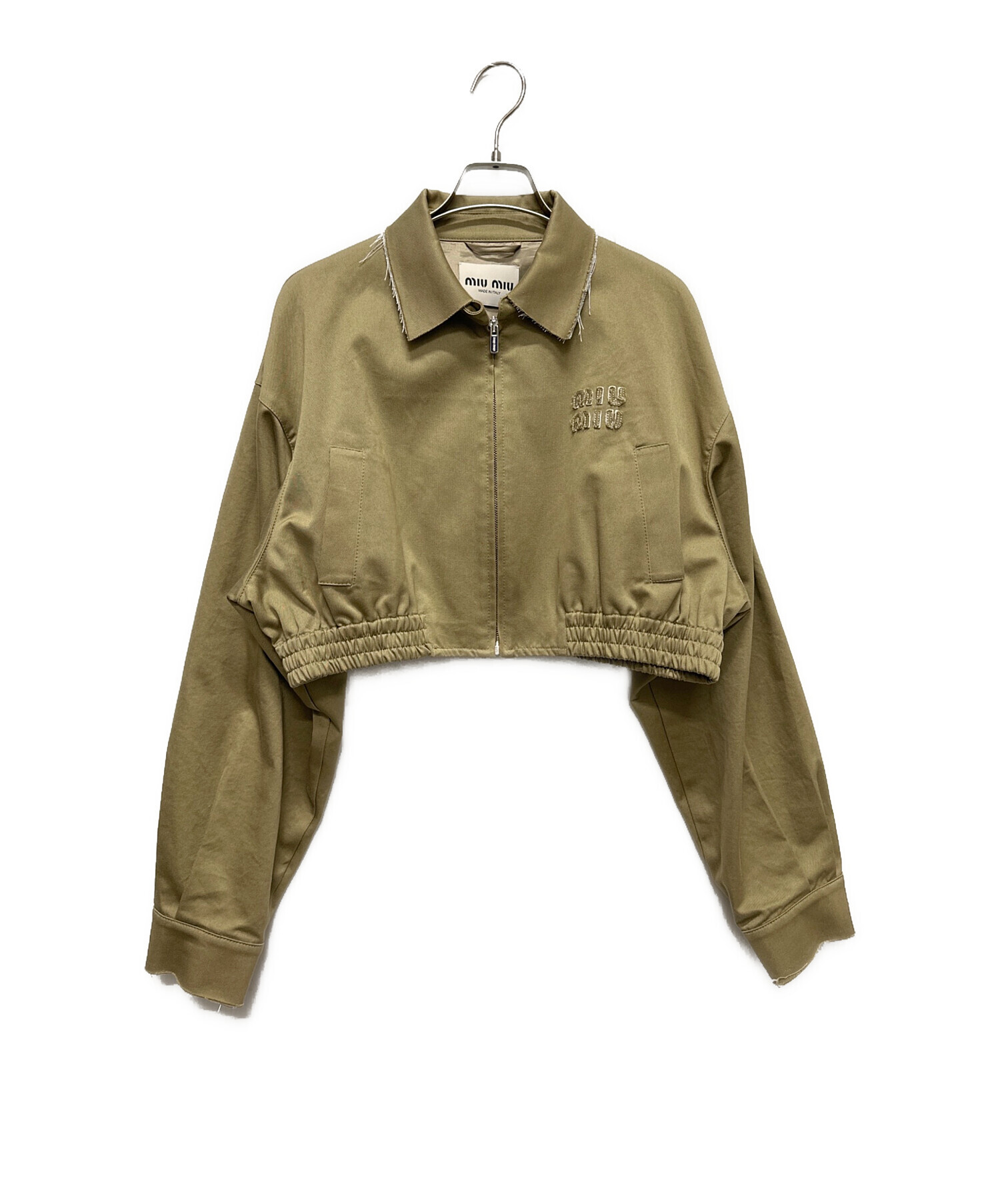 MIU MIU ダメージ加工ロゴスウェットジャケット ミュウミュウ ブルゾン 中古・古着通販】MIU MIU (ミュウミュウ) ロゴデザインクロップド