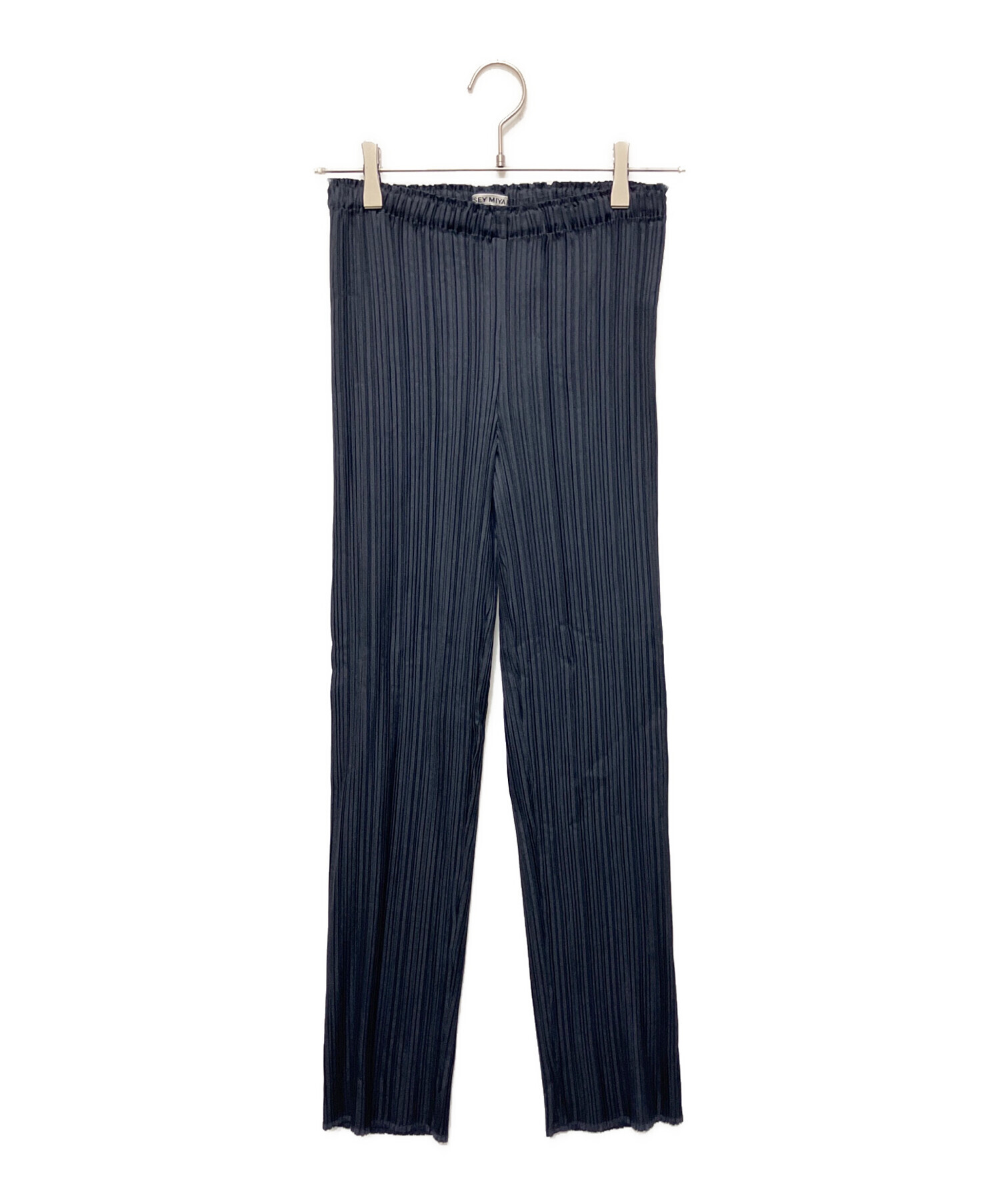 ISSEY MIYAKE イッセイミヤケ プリーツ 2 ネイビー バルーン 中古・古着通販】ISSEY MIYAKE (イッセイミヤケ) プリーツパンツ