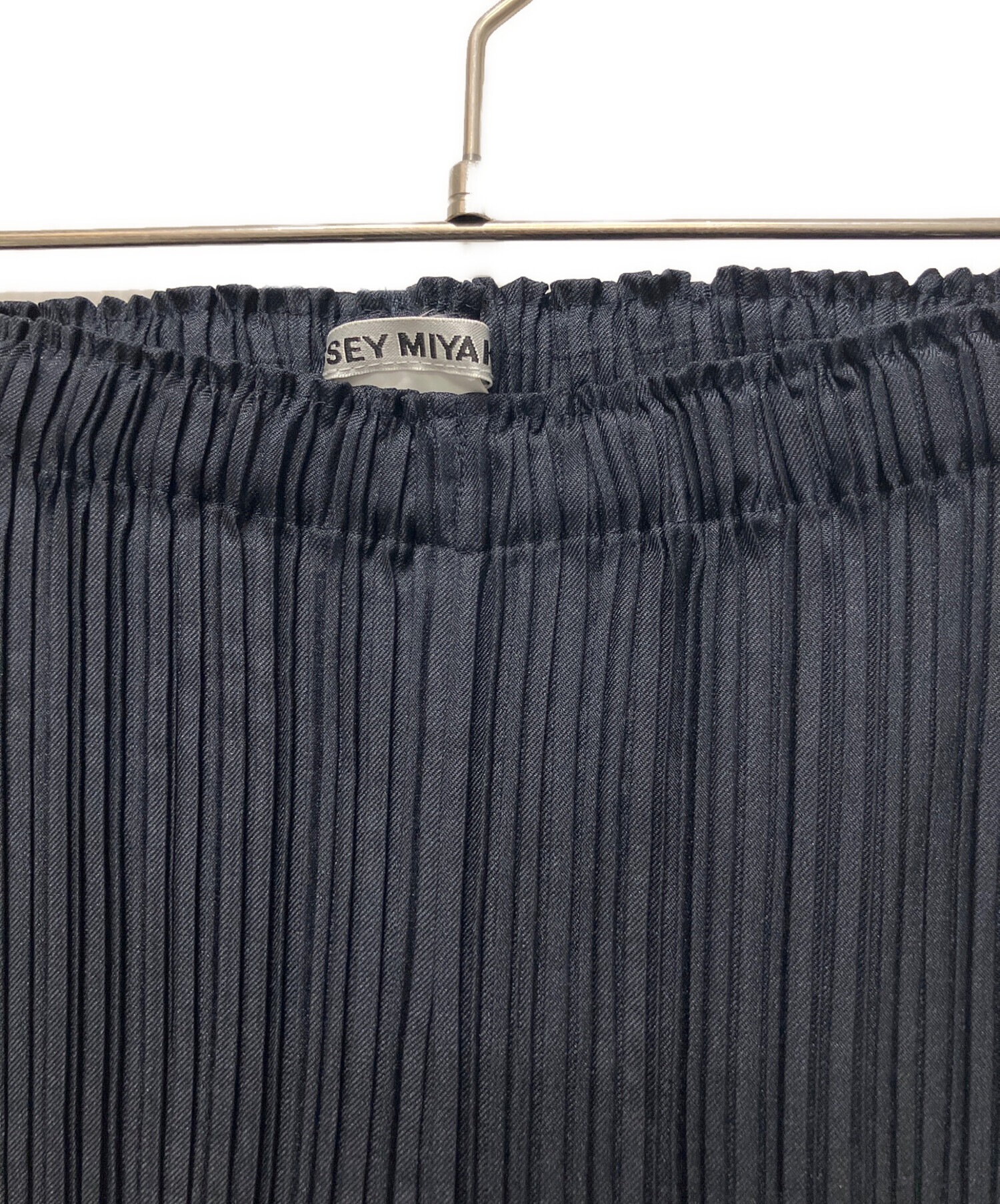 中古・古着通販】ISSEY MIYAKE (イッセイミヤケ) プリーツパンツ