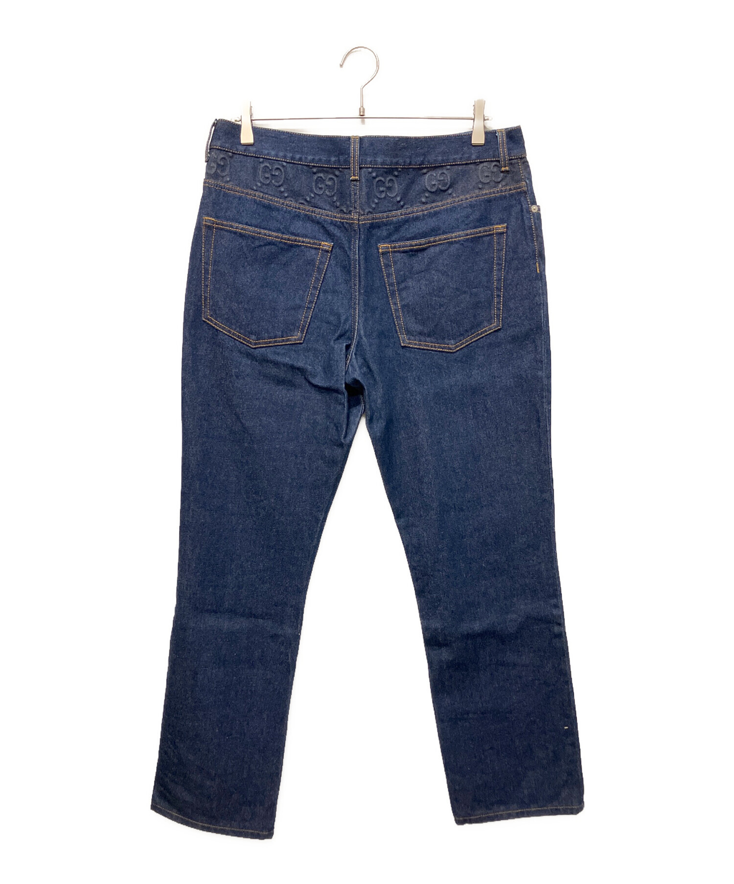 中古・古着通販】GUCCI (グッチ) GGエンボスデニムパンツ インディゴ 中古・古着通販】GUCCI (グッチ) GGエンボスデニムパンツ インディゴ