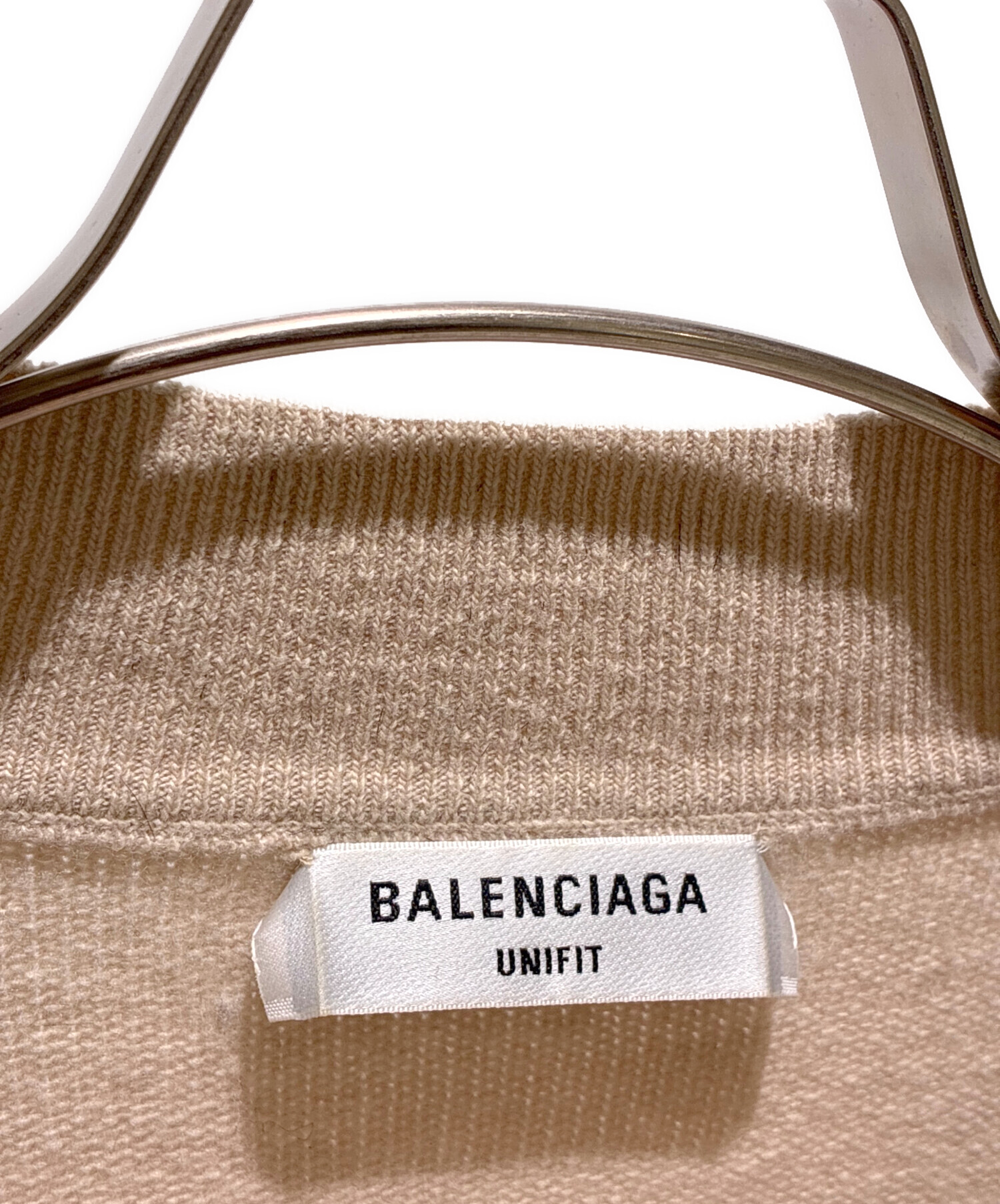 BALENCIAGA バレンシアガ マフラー  ベージュ 【古着】【中古】【送料無料】 楽天市場】バレンシアガ 中古（マフラー・スカーフ｜バッグ・小物