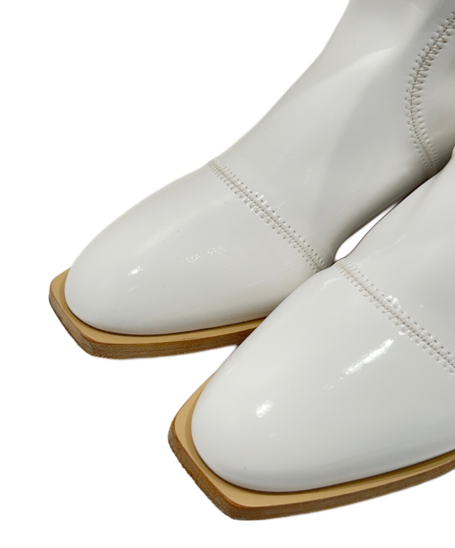 フェイト15ポンド 中古・古着通販】FENDI (フェンディ) Patent leather boots パテント