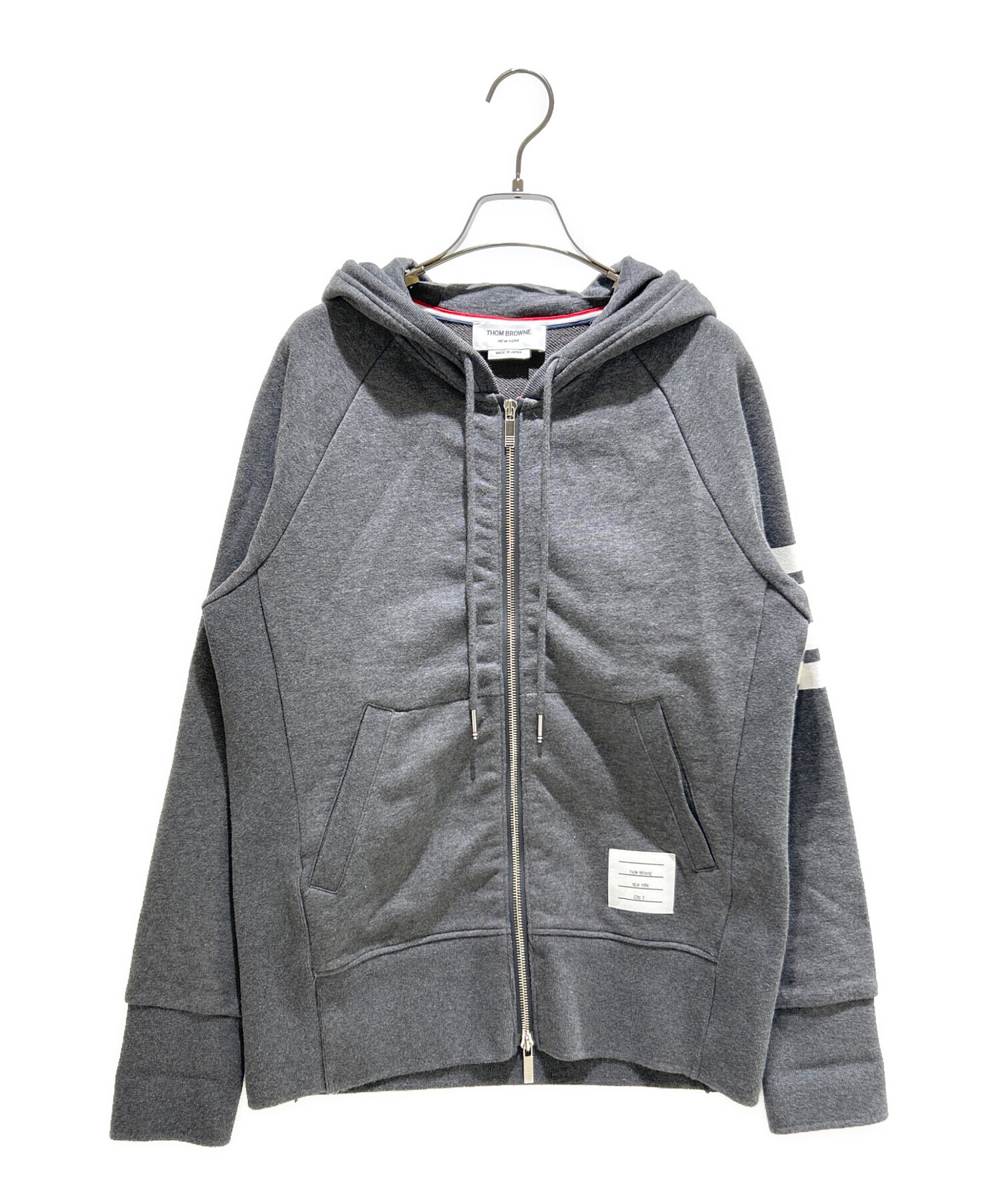 THOM BROWNEグレー フルジップ フード付きパーカー 値下げ可能 中古・古着通販】Thom Browne (トムブラウン) ジップパーカー NO