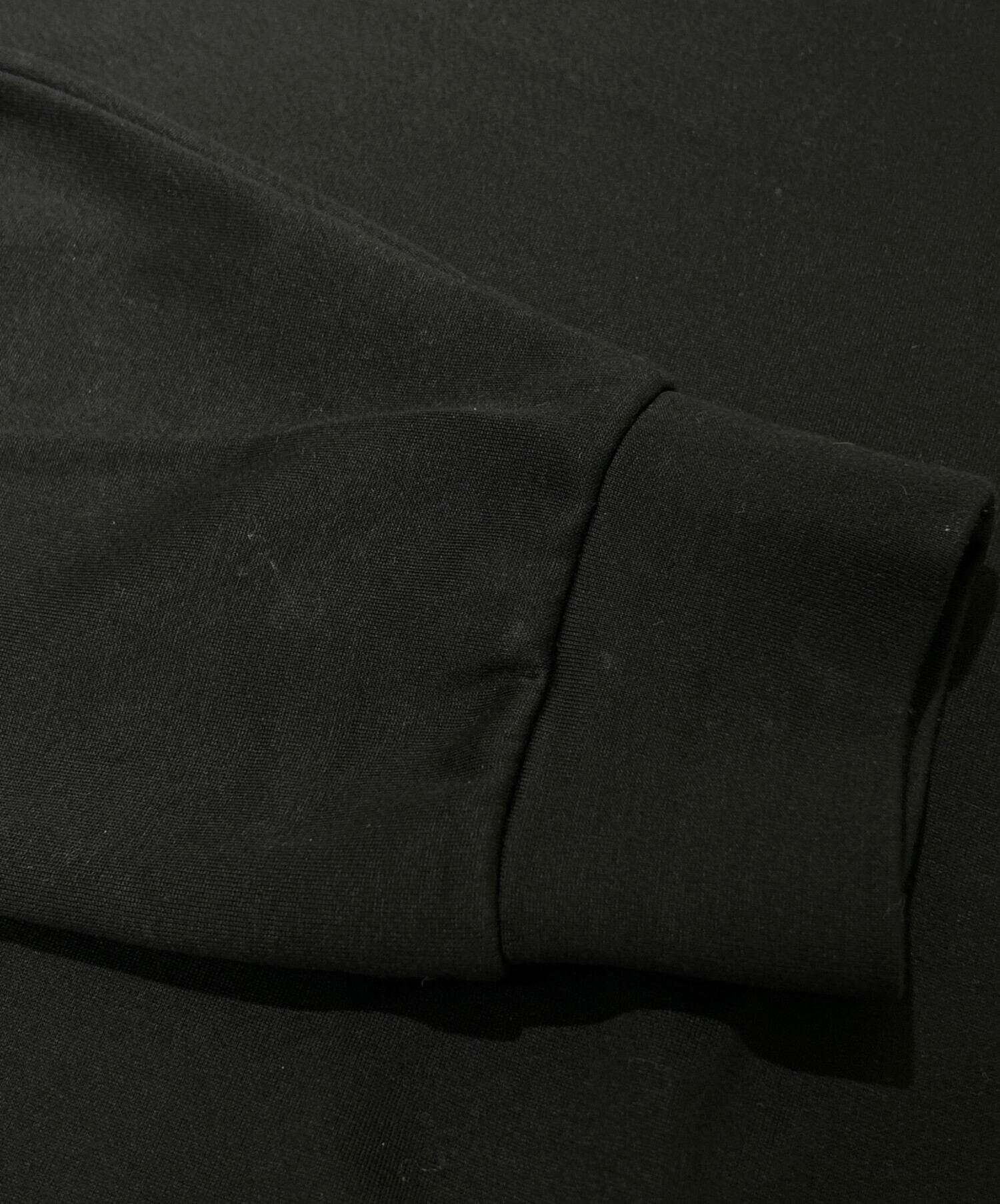 【新品未使用タグ付】PRADA プラダ コットン スウェットシャツ 新品未使用タグ付】PRADA プラダ コットン スウェットシャツ 【公式通販】